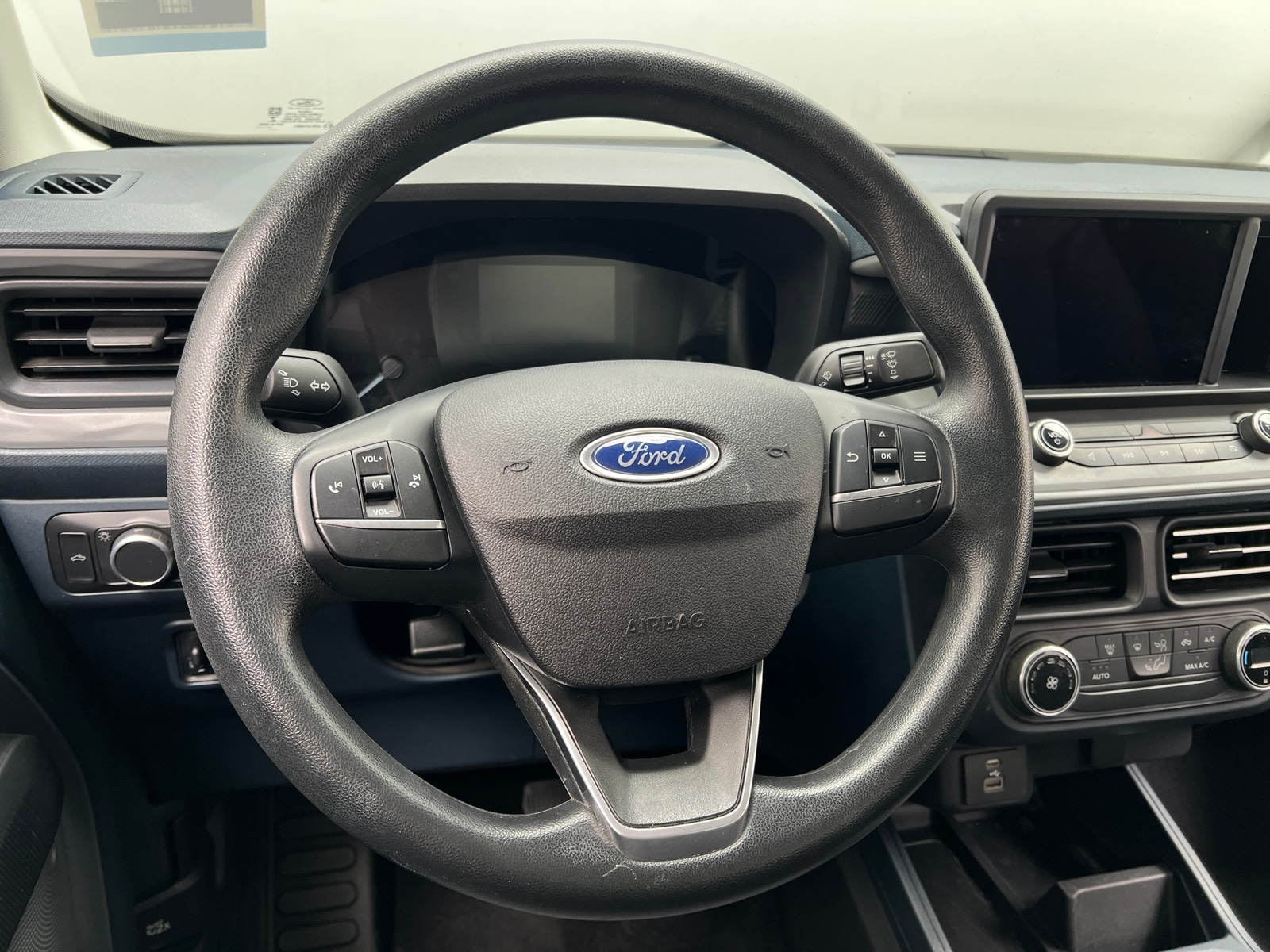Thumbnail: 2022 Ford Maverick - 5