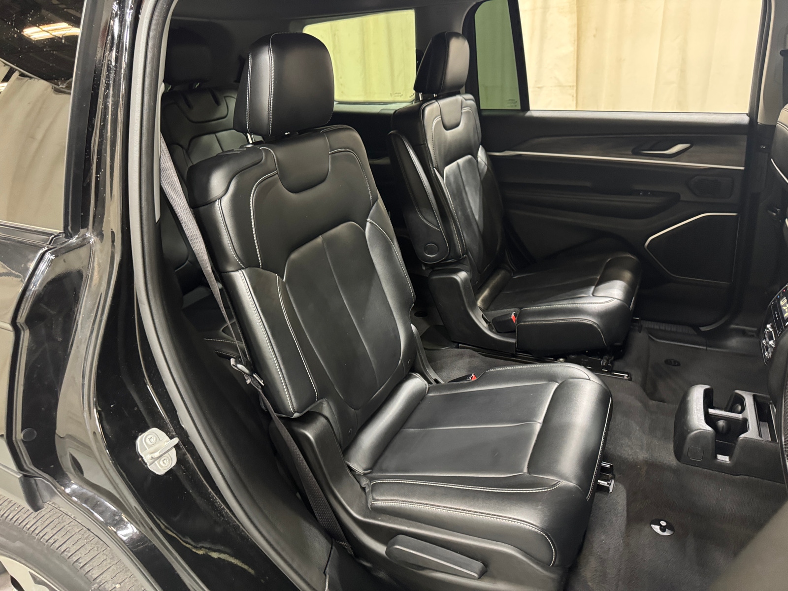 Thumbnail: 2021 Jeep Grand Cherokee L - 5