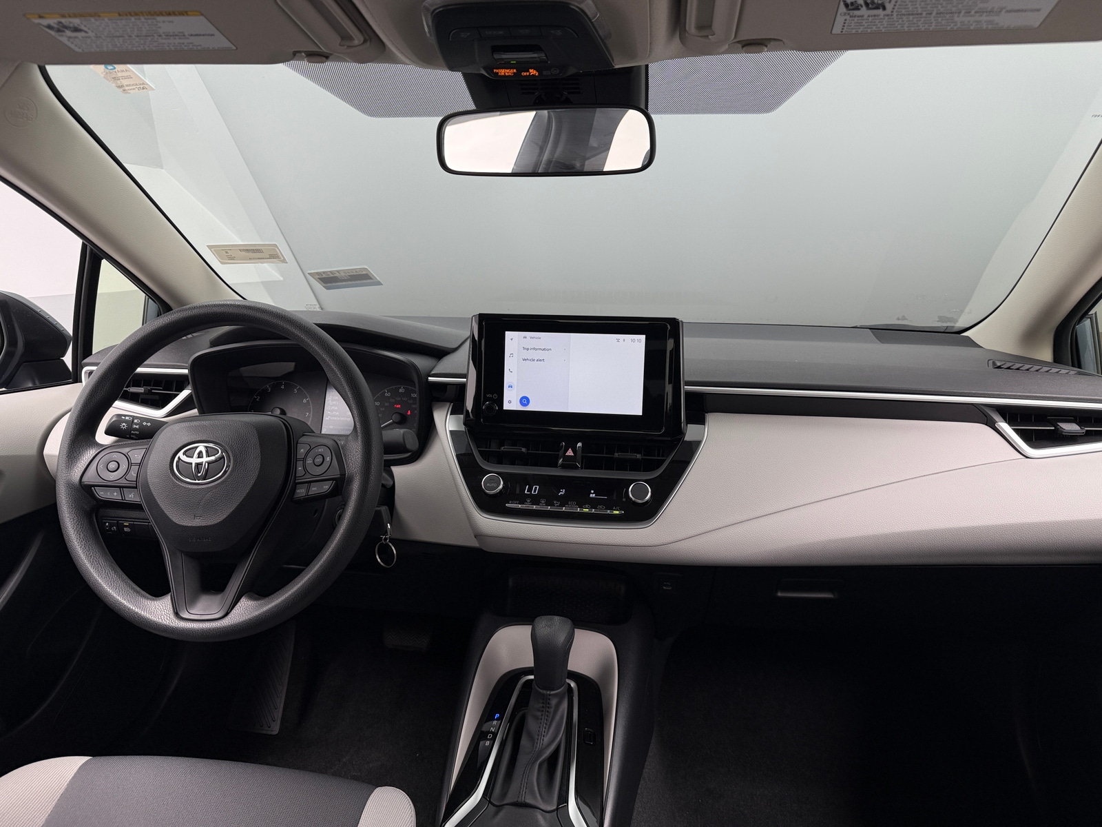 Thumbnail: 2024 Toyota Corolla - 3