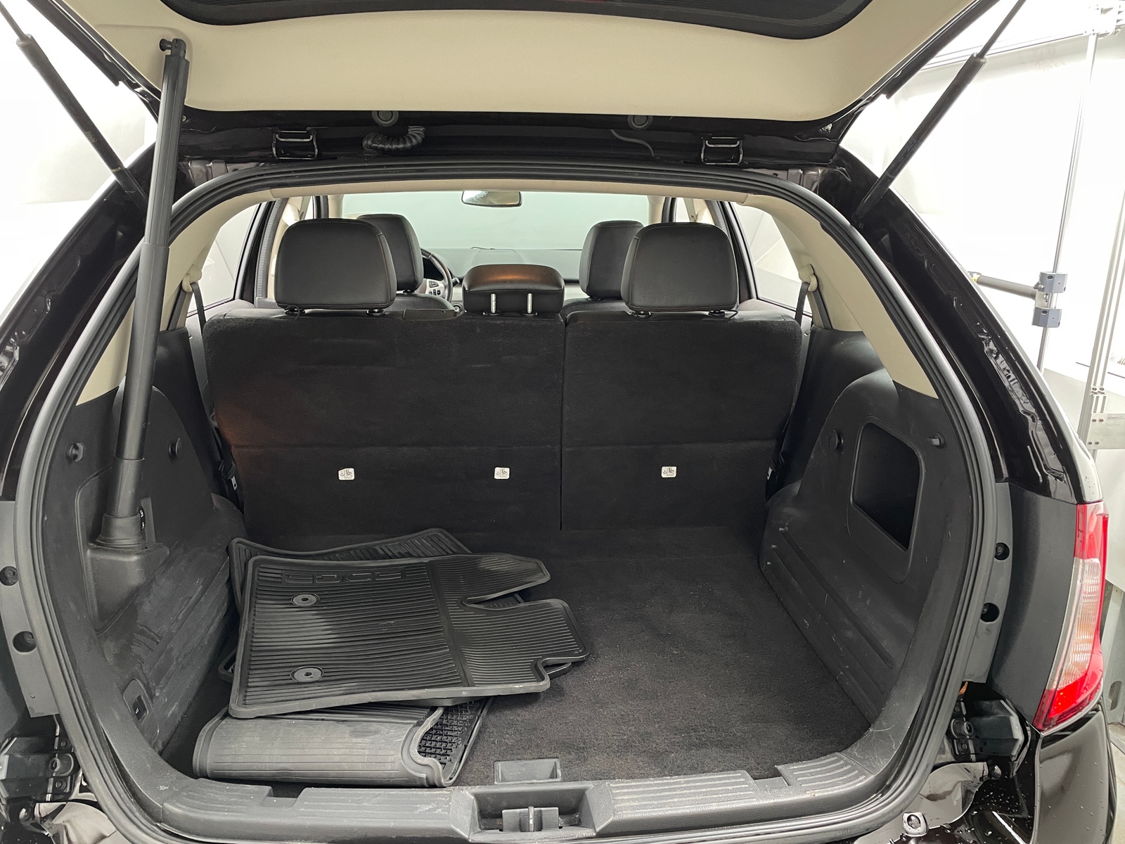 Thumbnail: 2014 Ford Edge - 7