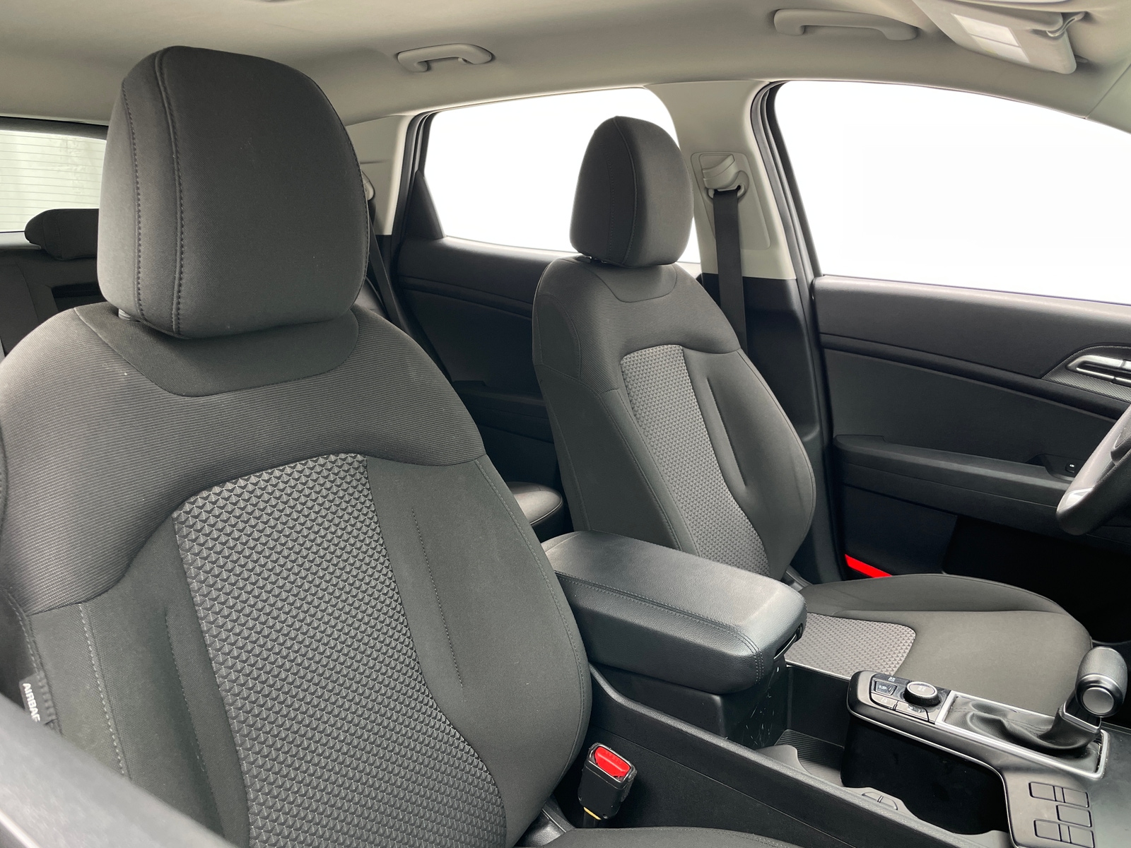 Thumbnail: 2025 Kia Sportage - 2
