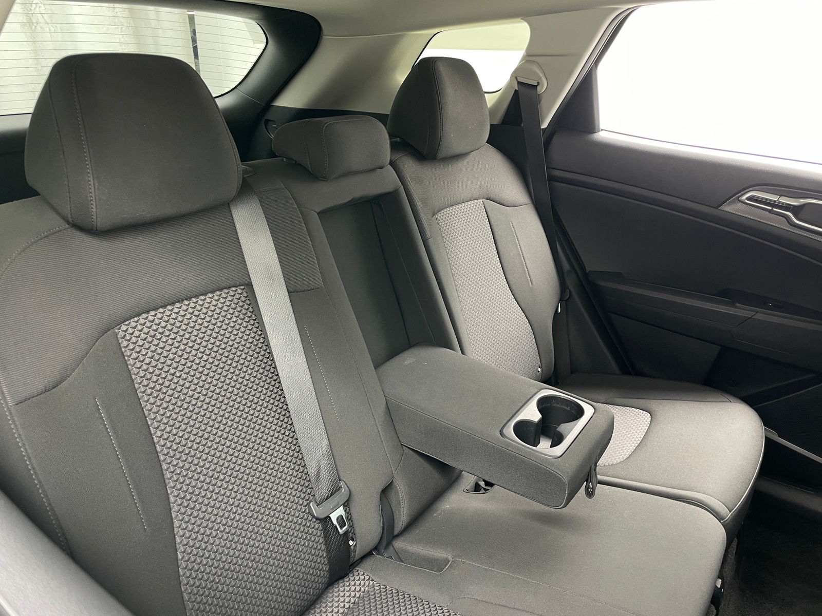 Thumbnail: 2025 Kia Sportage - 6