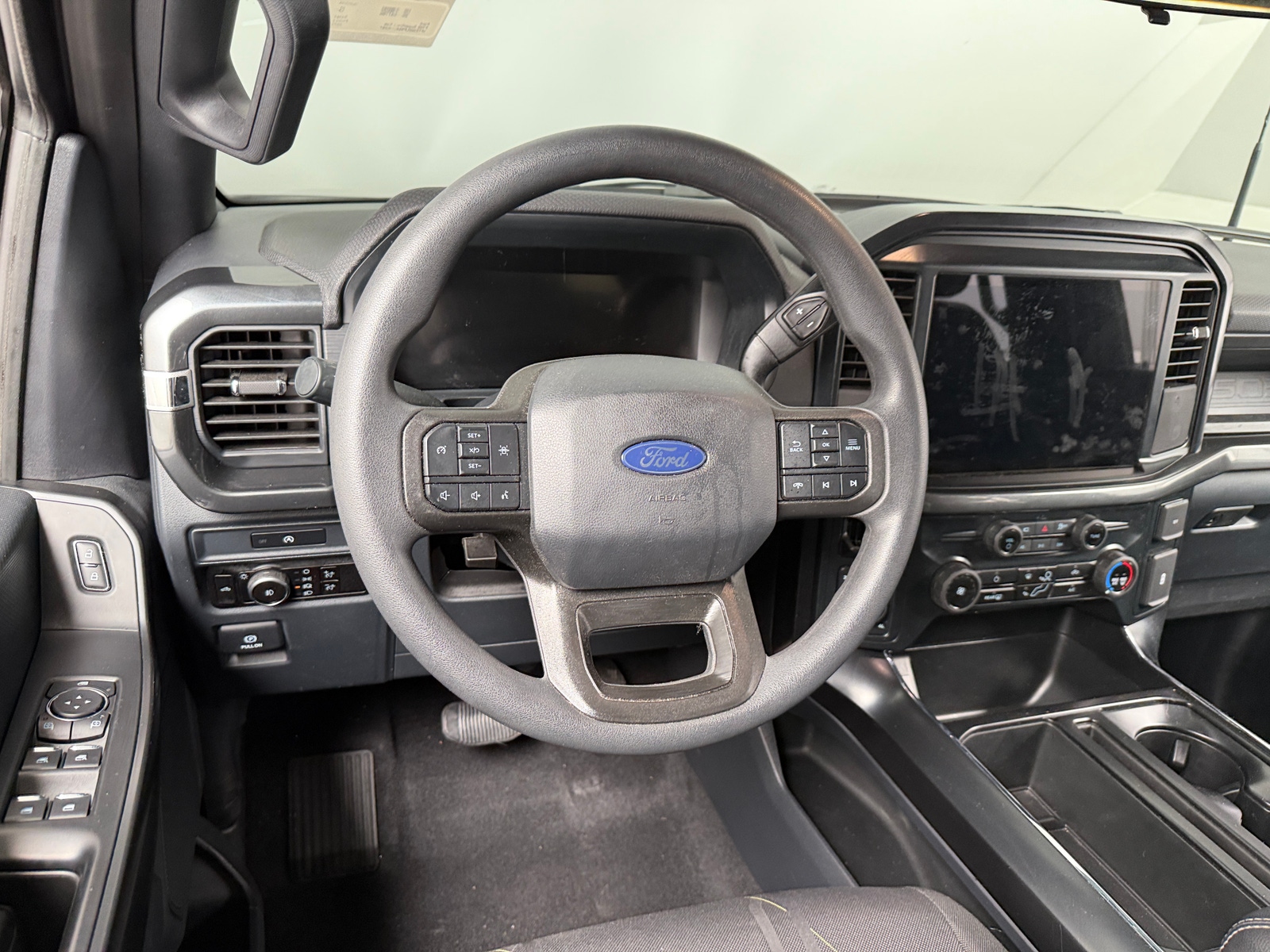 Thumbnail: 2025 Ford Econoline - 5