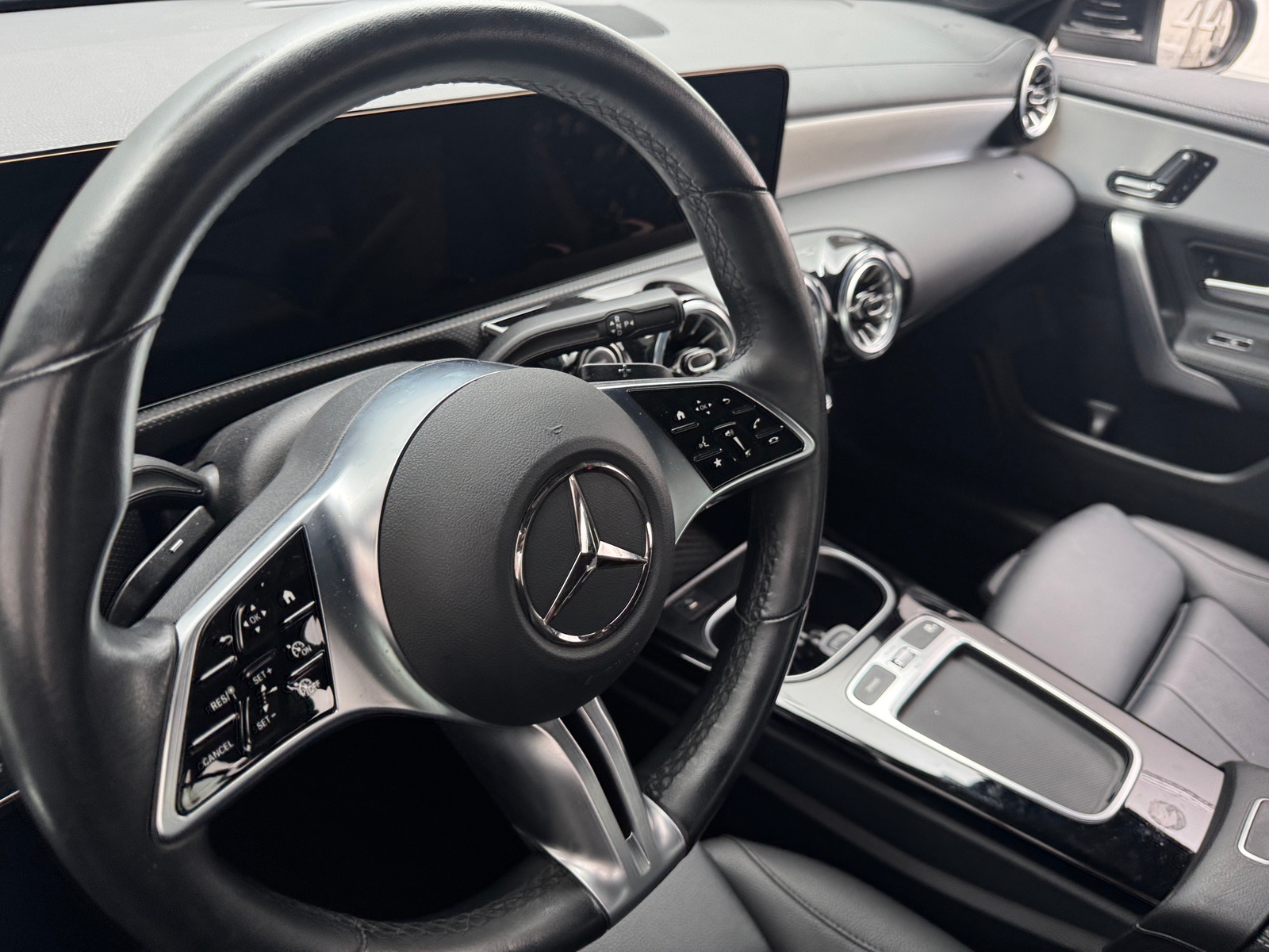 Thumbnail: 2025 Mercedes-Benz CLA - 4