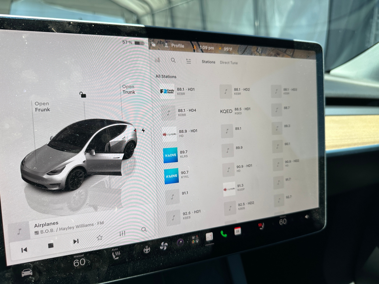 Thumbnail: 2022 Tesla Model Y - 3
