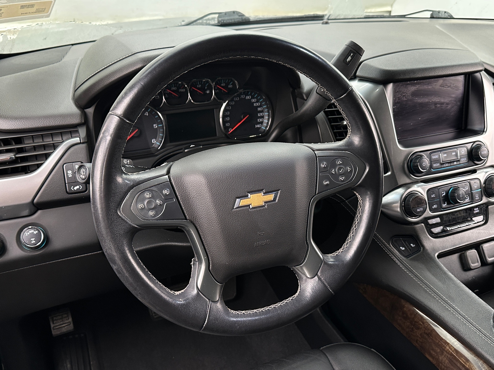 Thumbnail: 2020 Chevrolet Suburban - 4