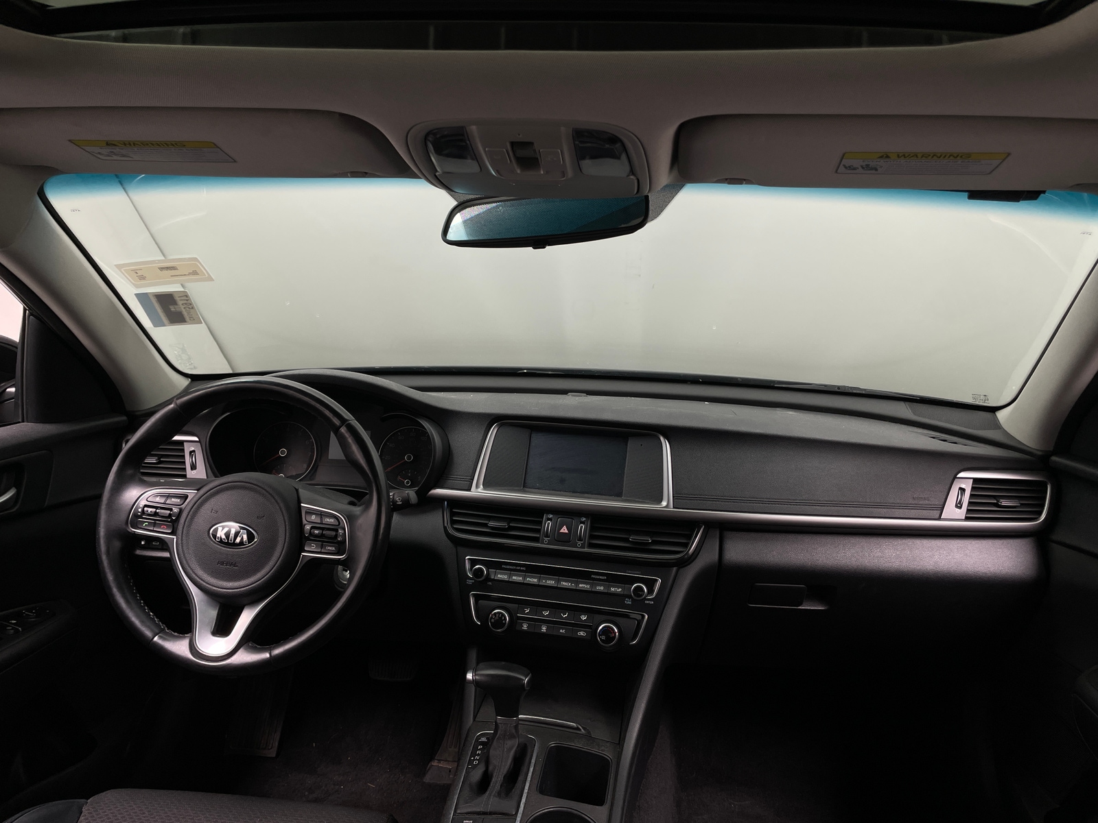 Thumbnail: 2018 Kia Optima - 3