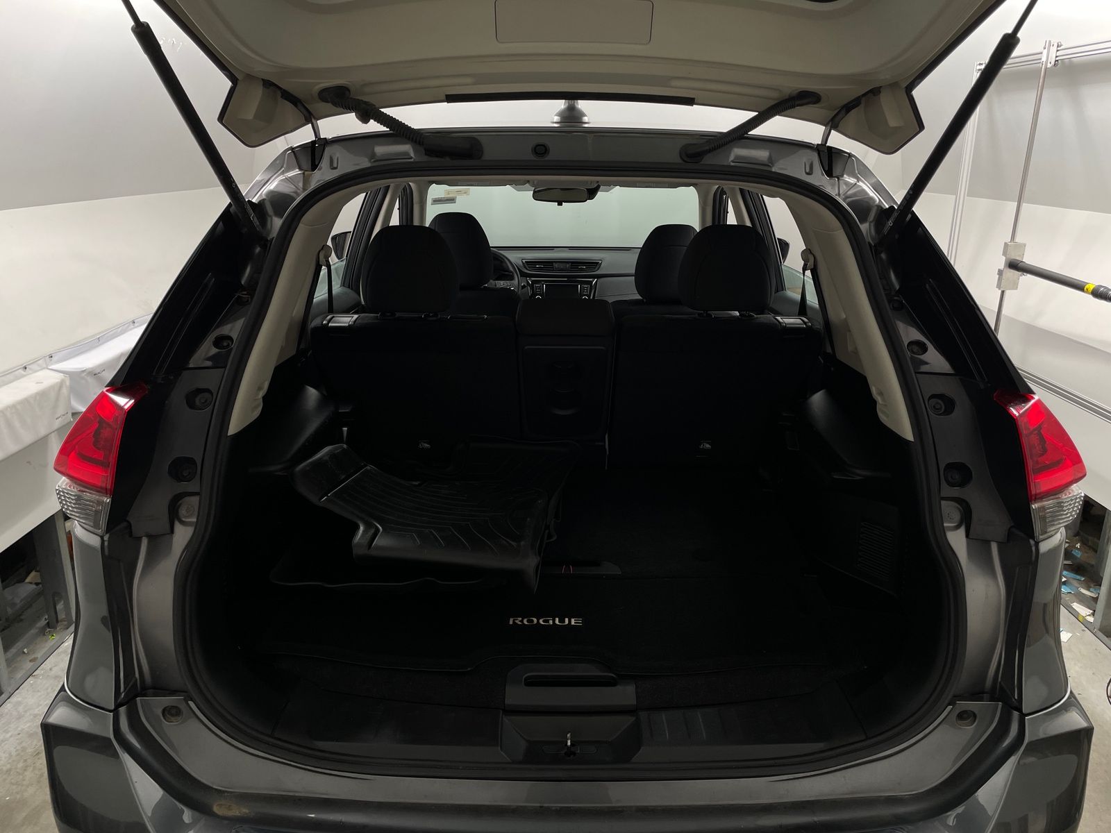 Thumbnail: 2020 Nissan Rogue - 7