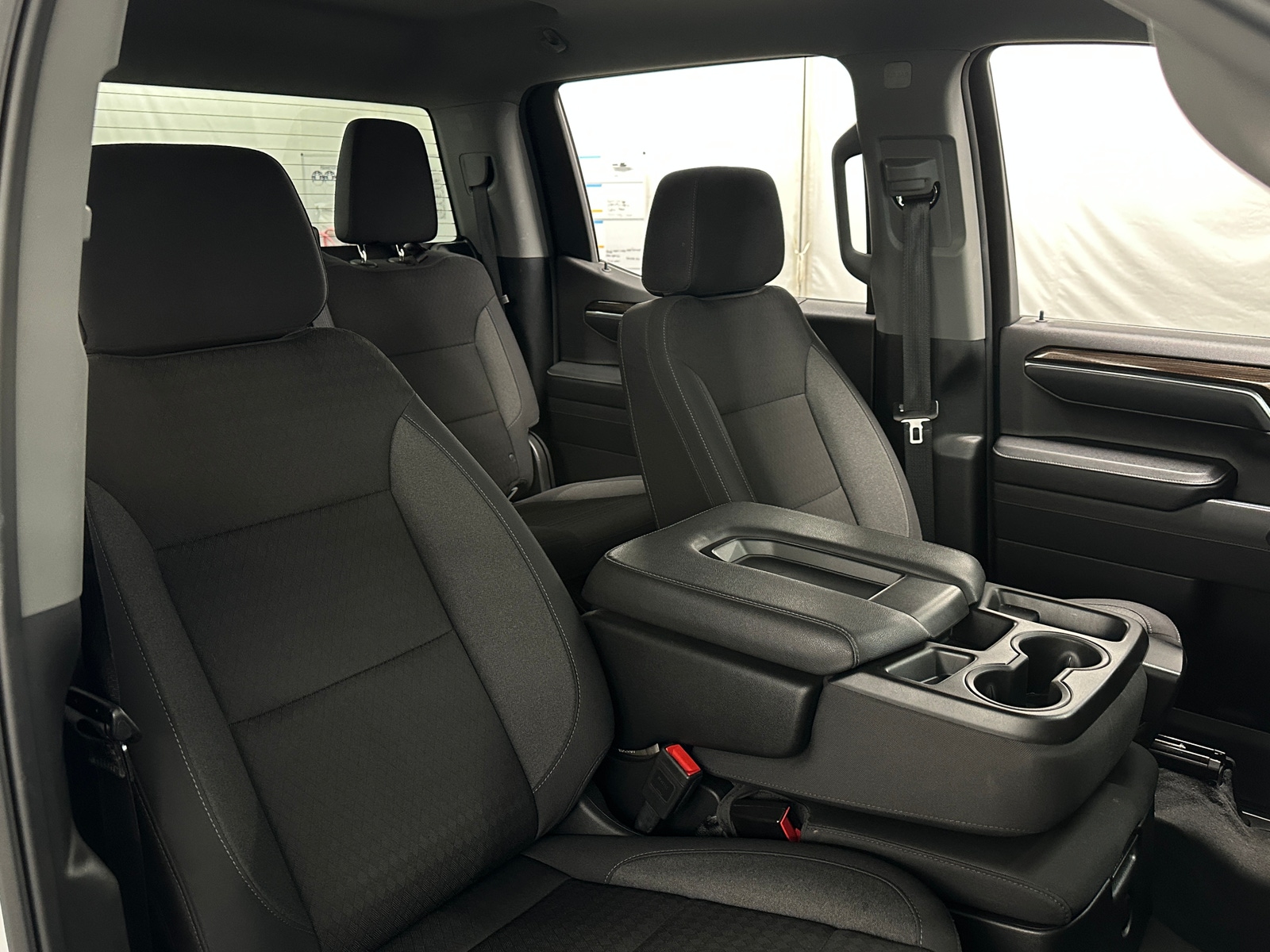 Thumbnail: 2024 Chevrolet Silverado 1500 - 2