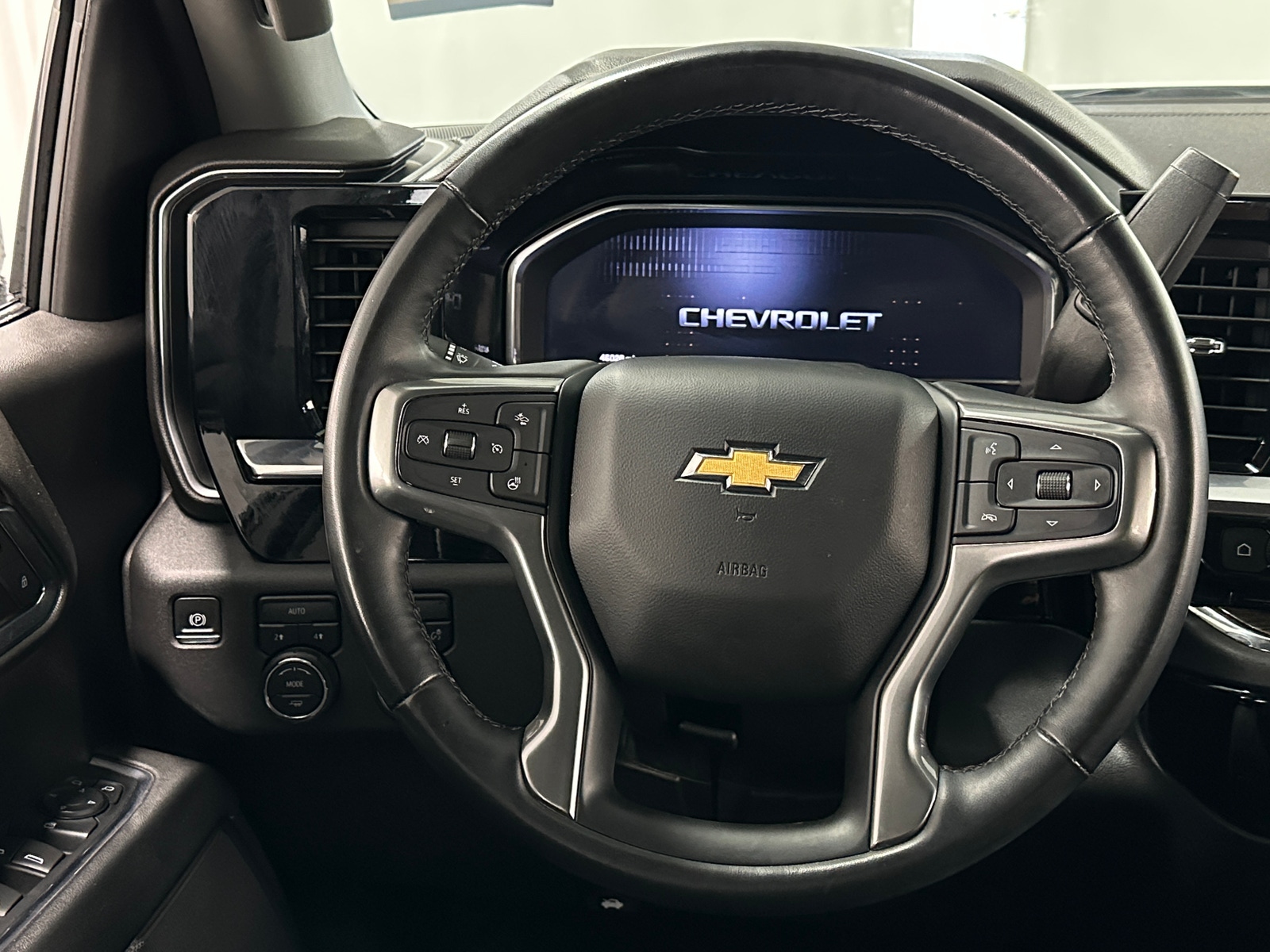Thumbnail: 2024 Chevrolet Silverado 1500 - 5