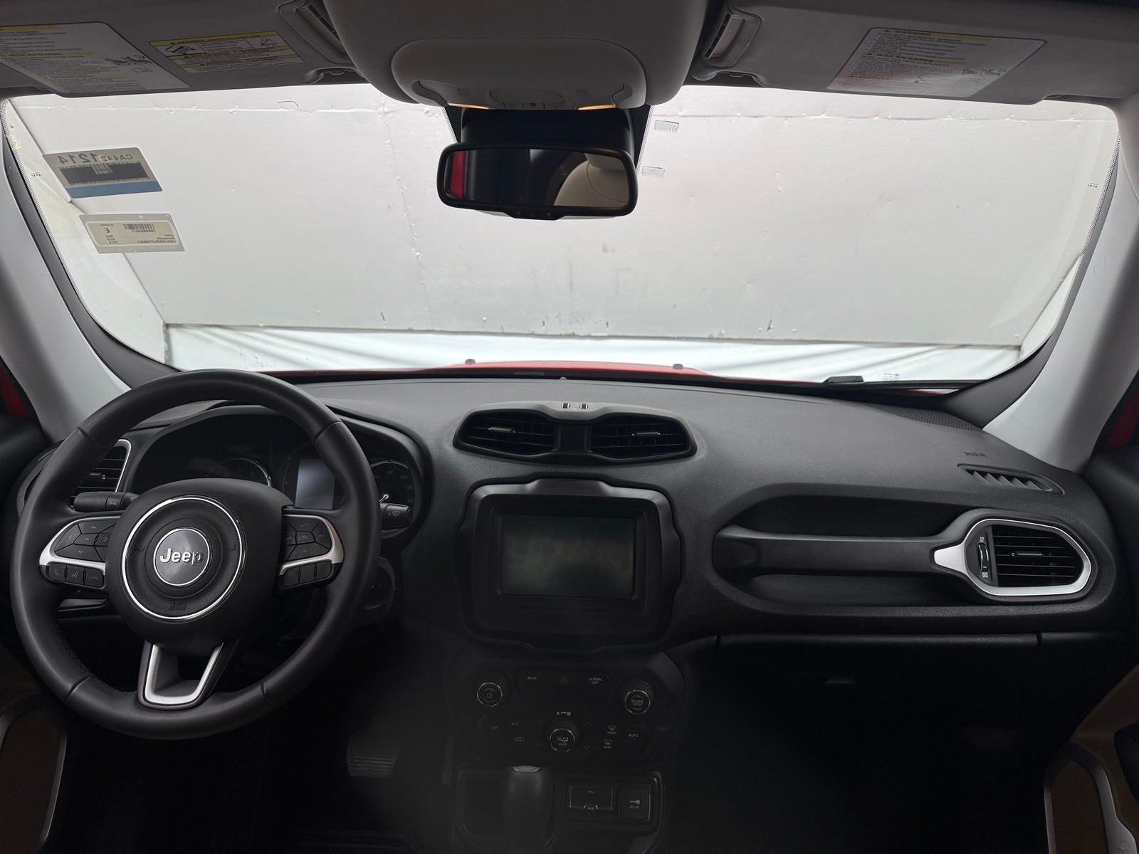 Thumbnail: 2018 Jeep Renegade - 3