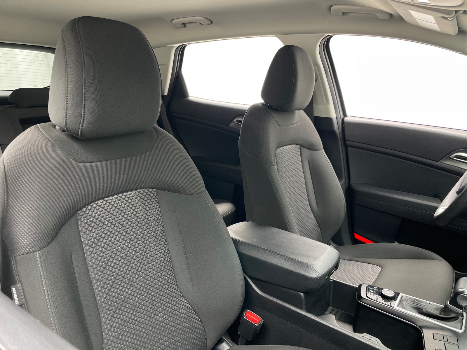 Thumbnail: 2025 Kia Sportage - 2