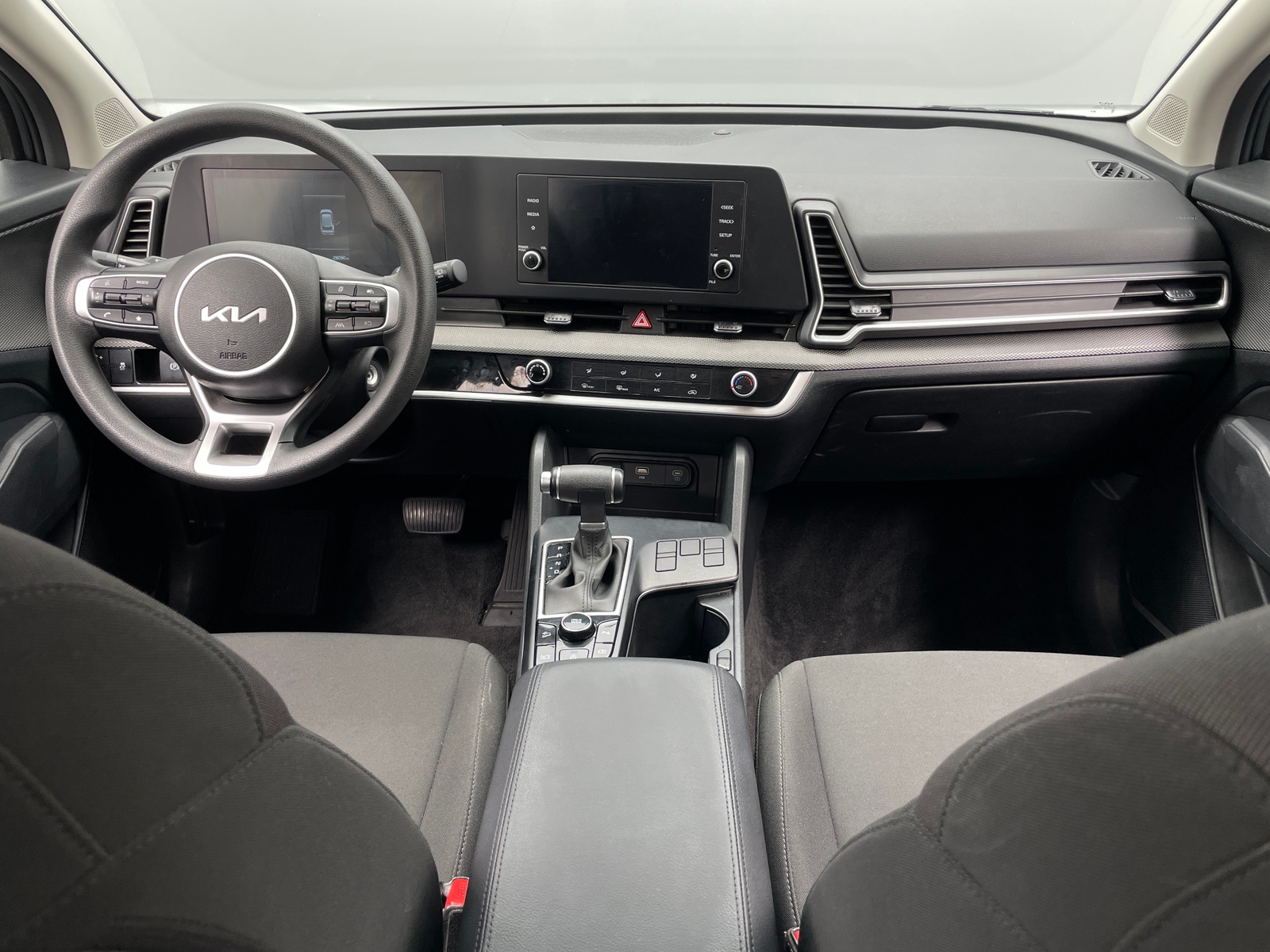Thumbnail: 2025 Kia Sportage - 3