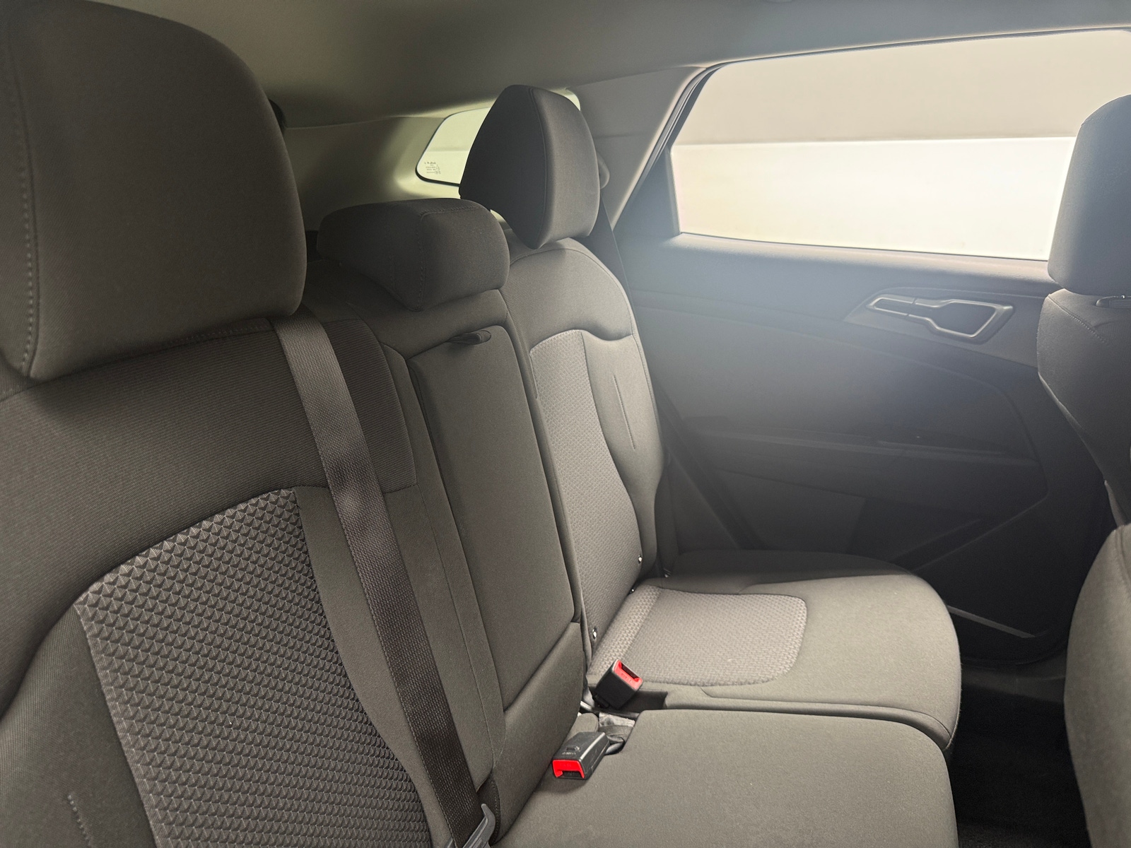 Thumbnail: 2025 Kia Sportage - 6