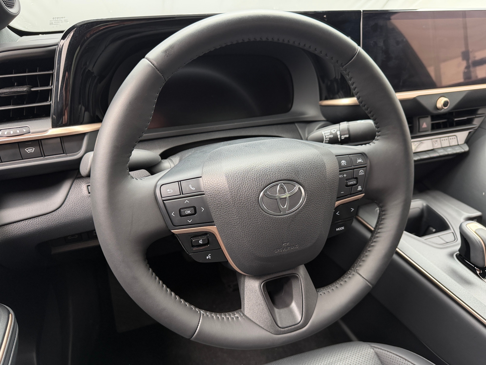 Thumbnail: 2023 Toyota Crown - 4