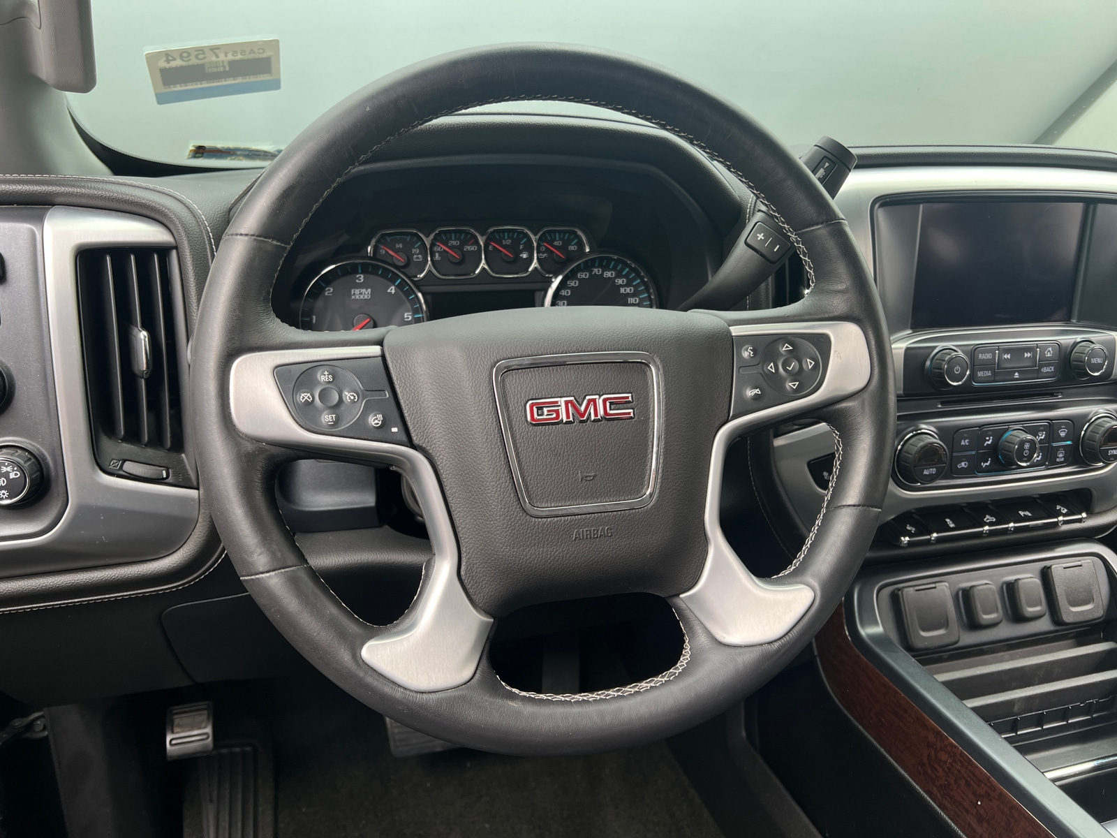 Thumbnail: 2017 GMC Sierra 2500 - 4