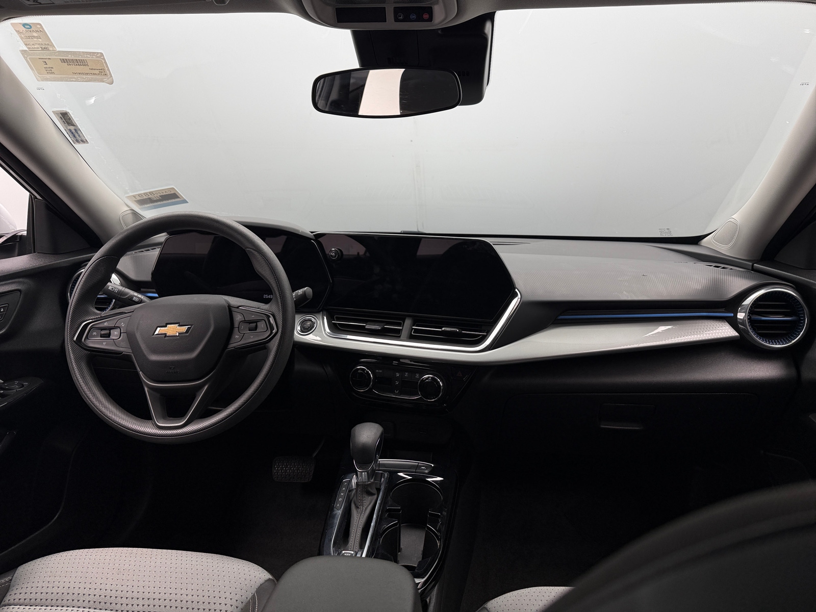 Thumbnail: 2025 Chevrolet Trax - 3