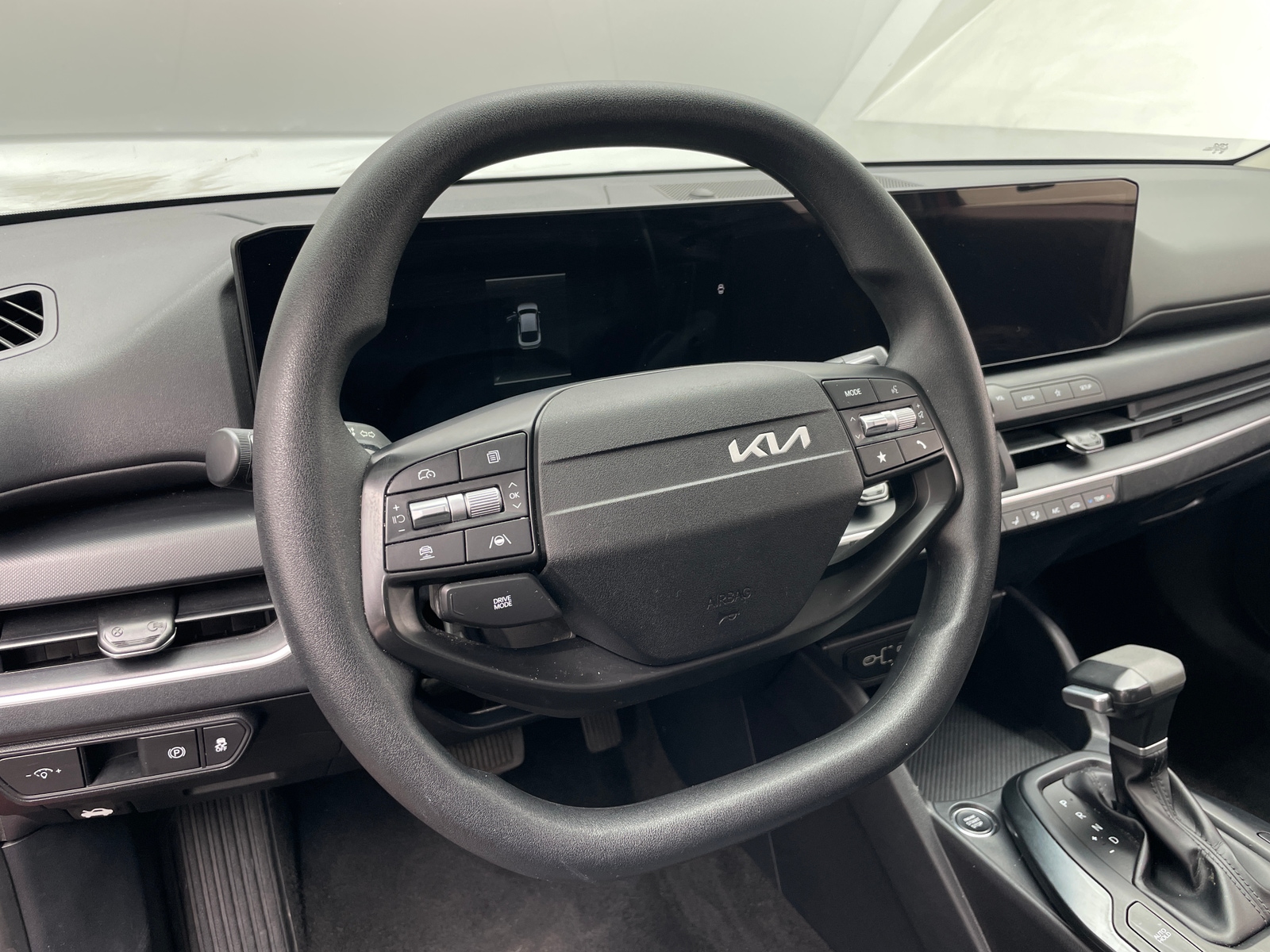 Thumbnail: 2025 Kia K4 - 5