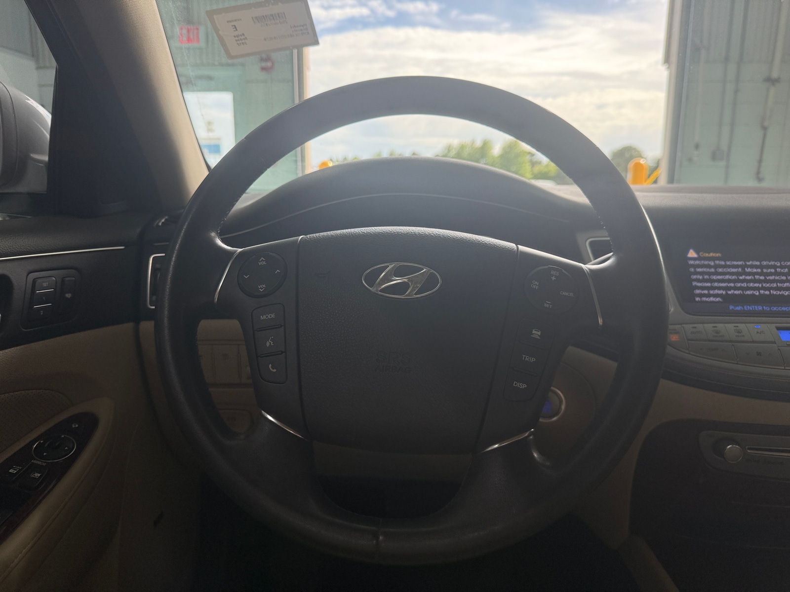 Thumbnail: 2012 Hyundai Genesis - 4