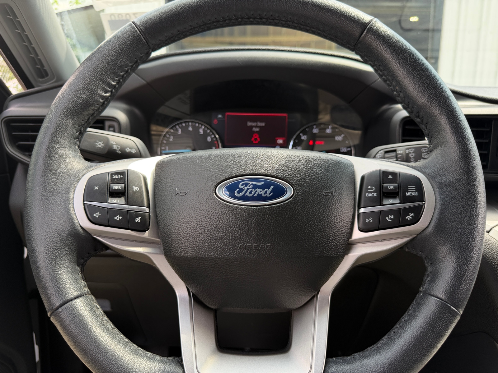 Thumbnail: 2023 Ford Explorer - 5