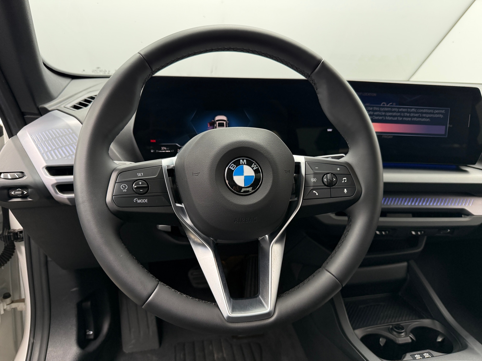 Thumbnail: 2025 BMW 2 Series - 4