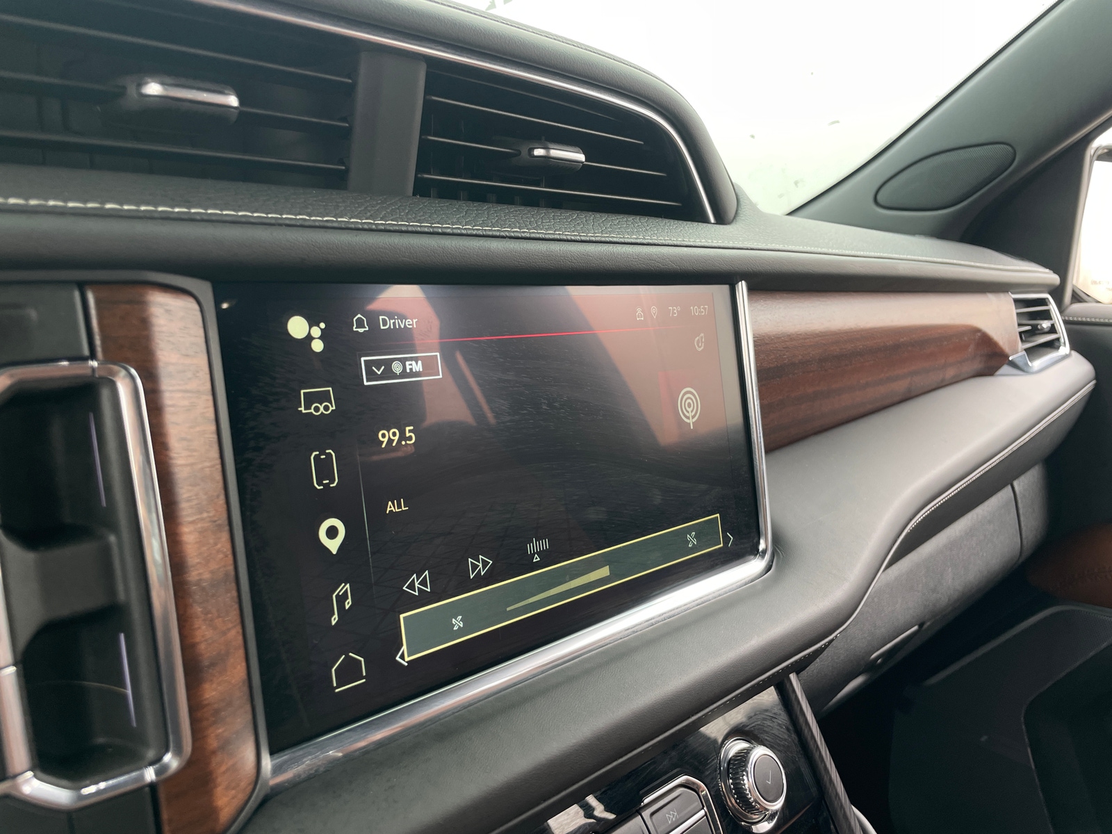 Thumbnail: 2023 GMC Yukon - 3