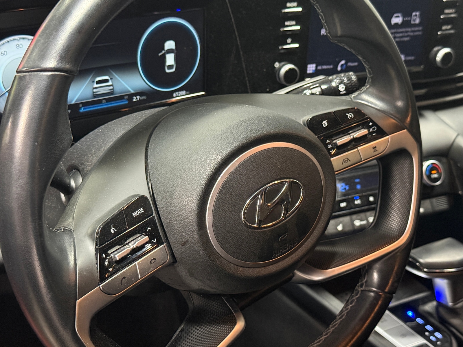 Thumbnail: 2022 Hyundai Elantra - 5