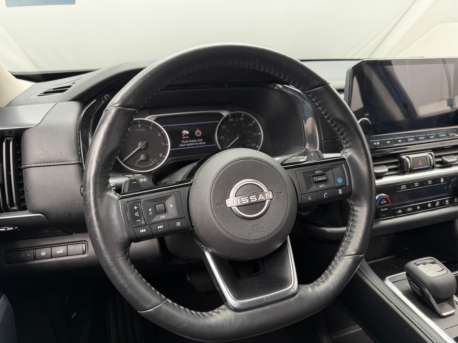 Thumbnail: 2023 Nissan Pathfinder - 4