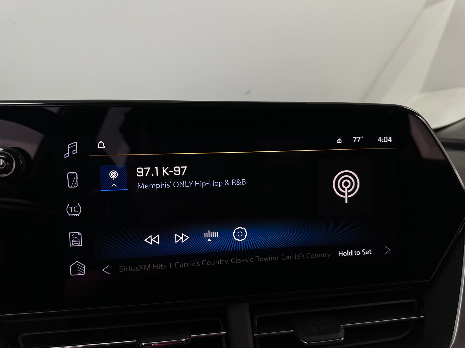 Thumbnail: 2025 Chevrolet Trax - 4