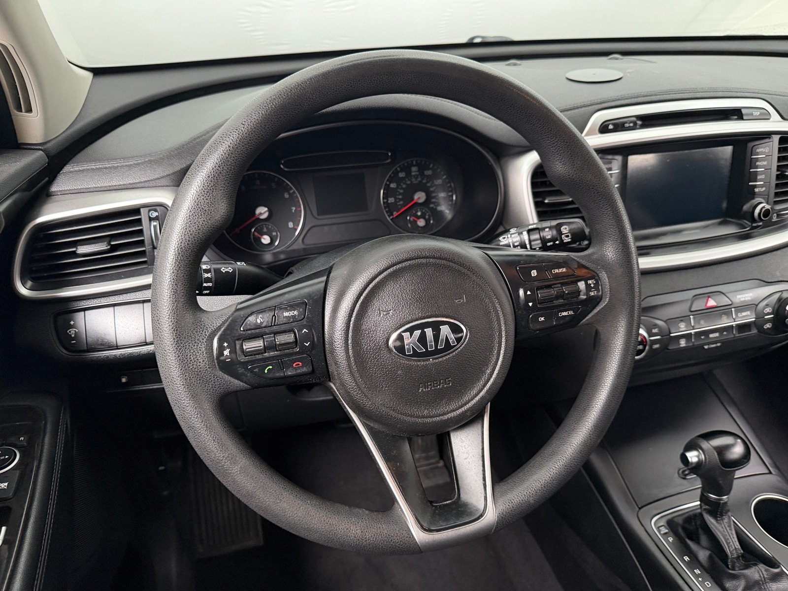 Thumbnail: 2018 Kia Sorento - 5