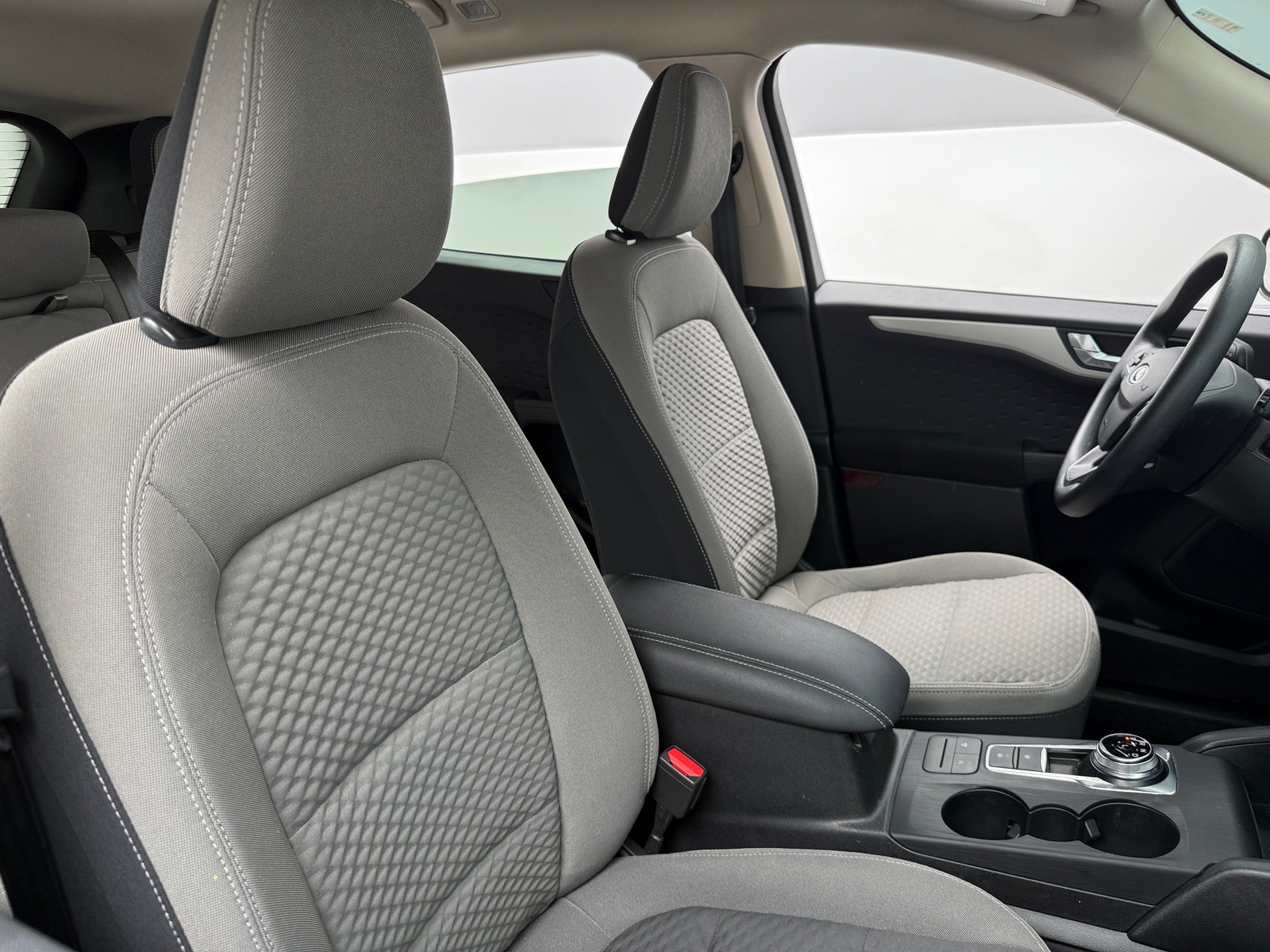 Thumbnail: 2020 Ford Escape - 2