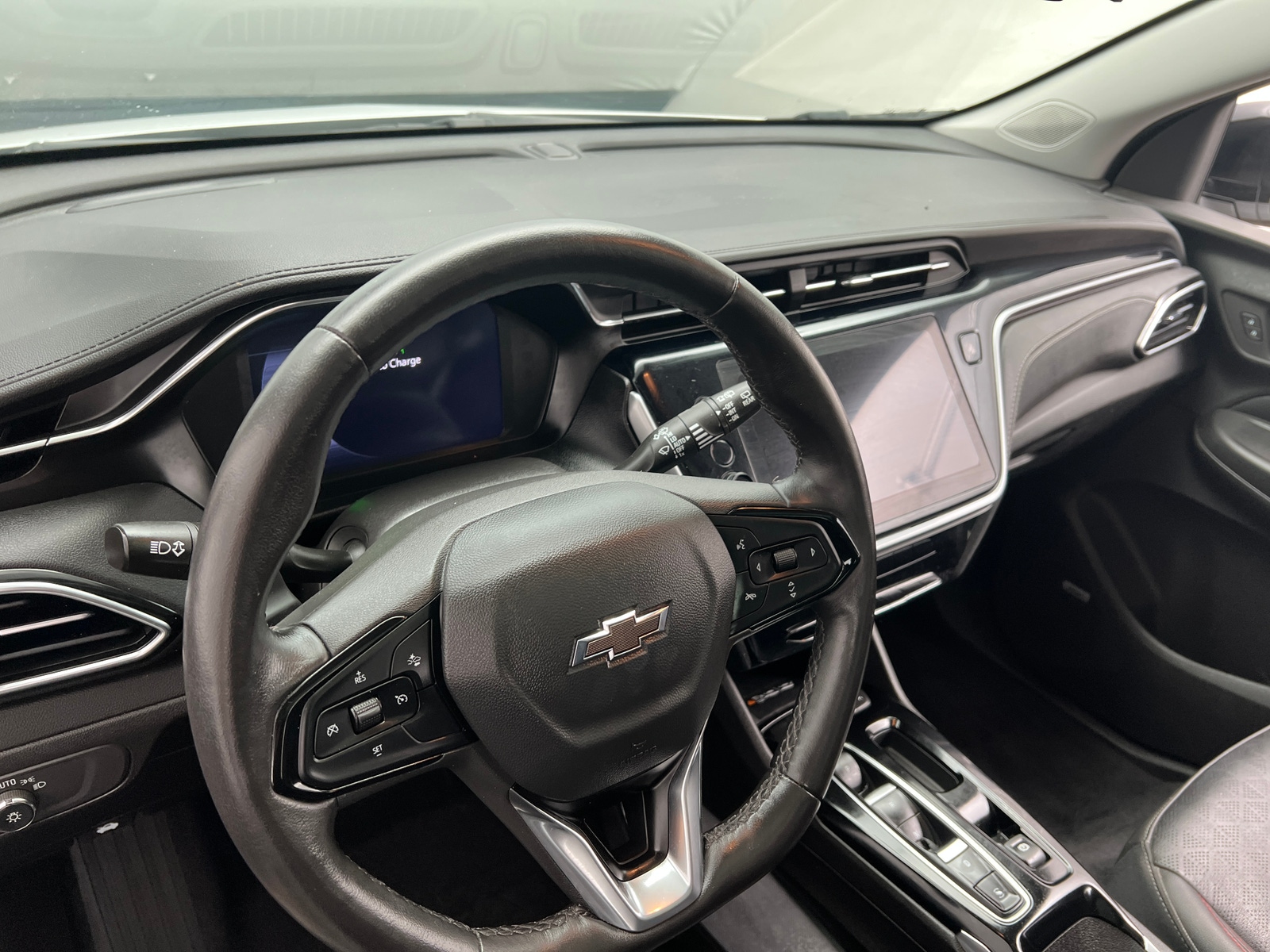 Thumbnail: 2023 Chevrolet Bolt EUV - 4