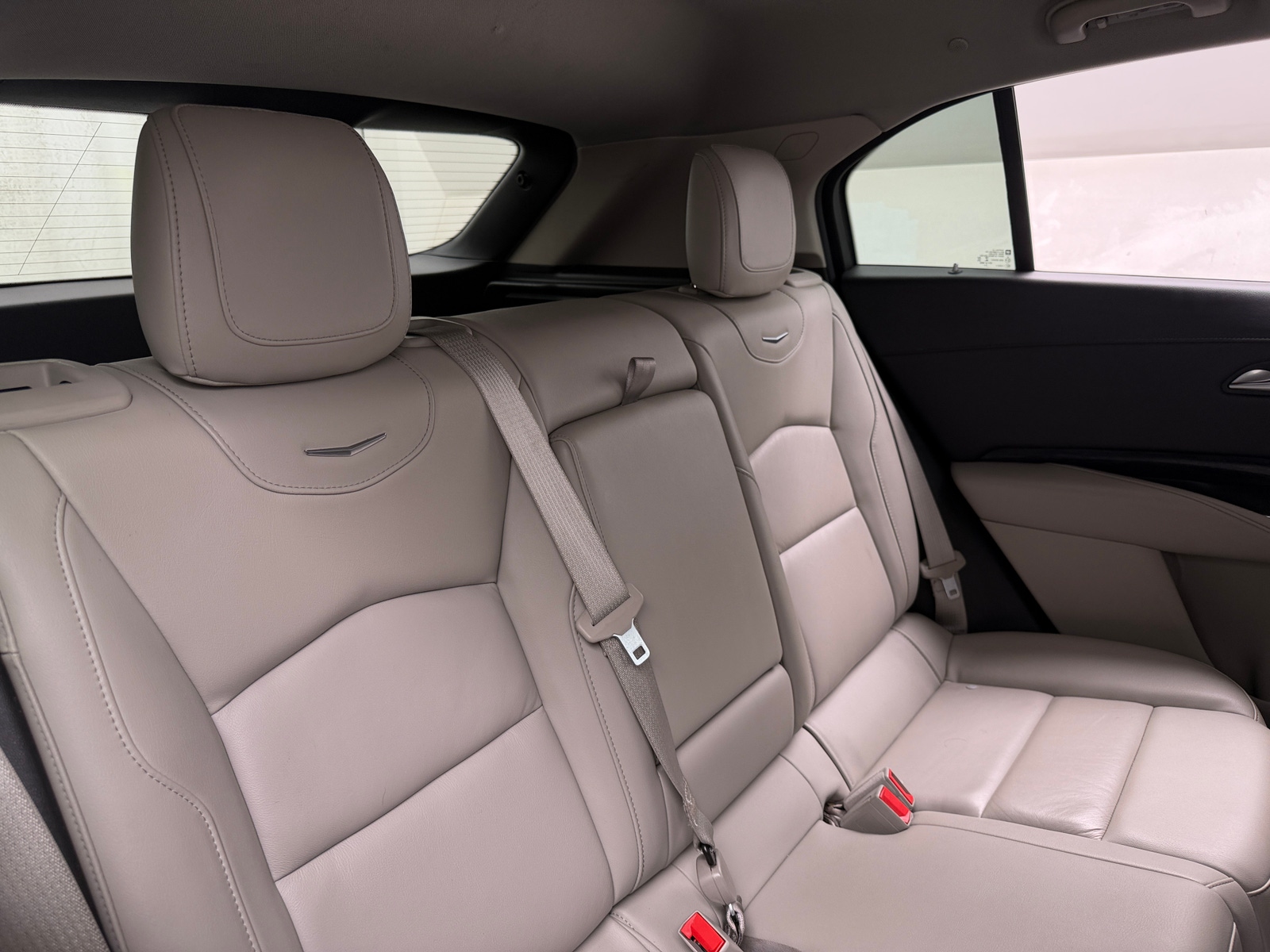 Thumbnail: 2023 Cadillac XT4 - 5
