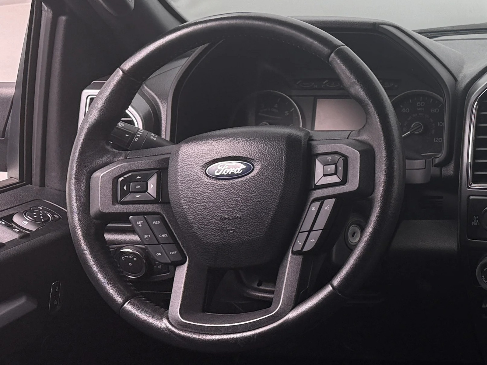 Thumbnail: 2018 Ford Econoline - 5
