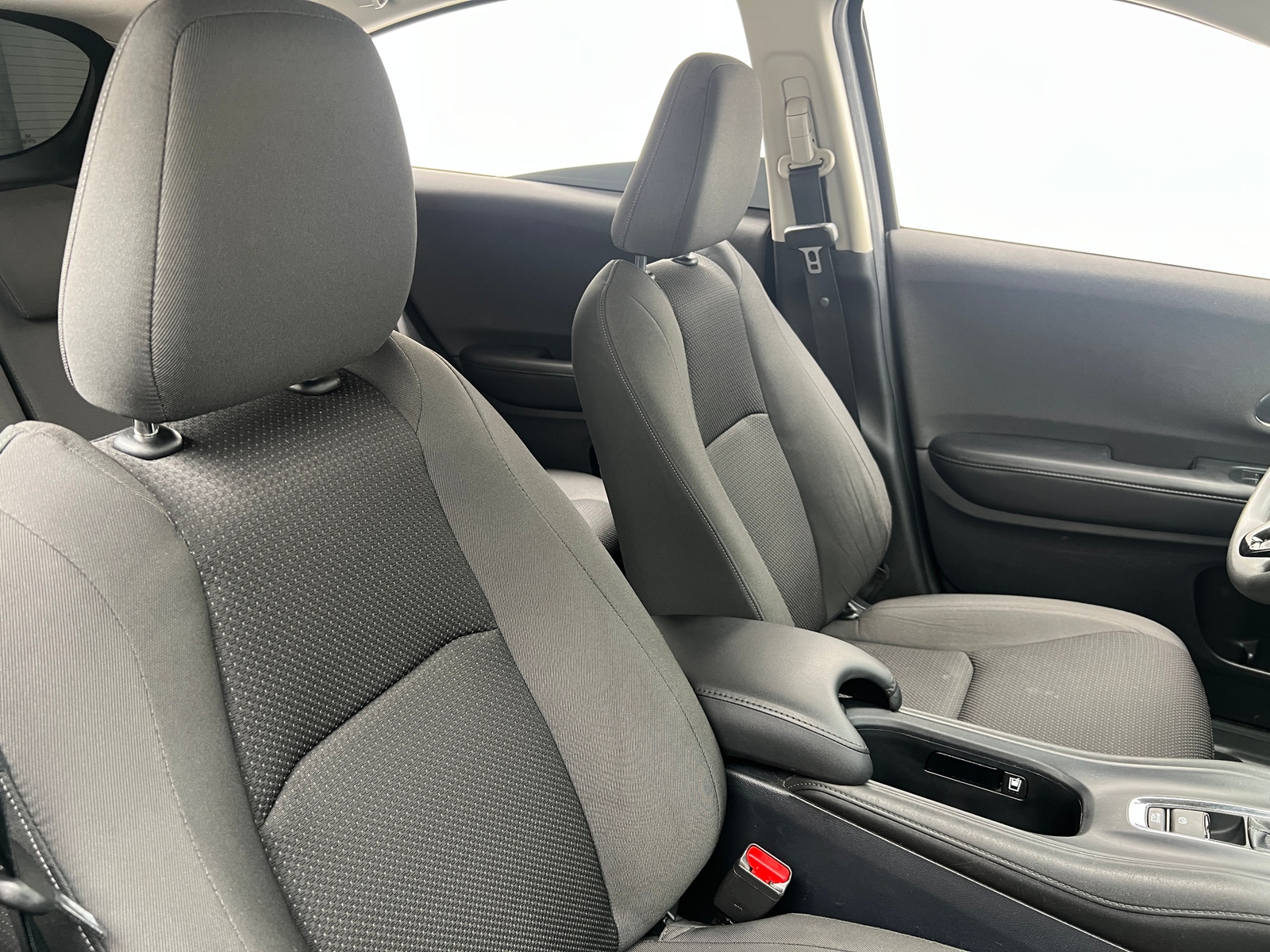 Thumbnail: 2019 Honda HR-V - 2