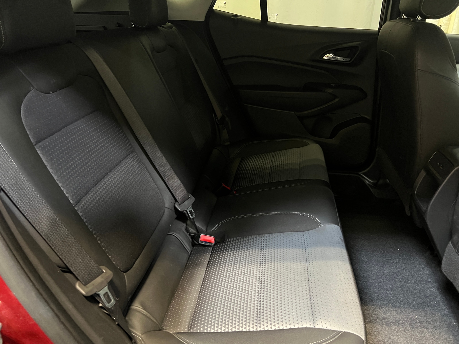 Thumbnail: 2025 Chevrolet Trax - 6