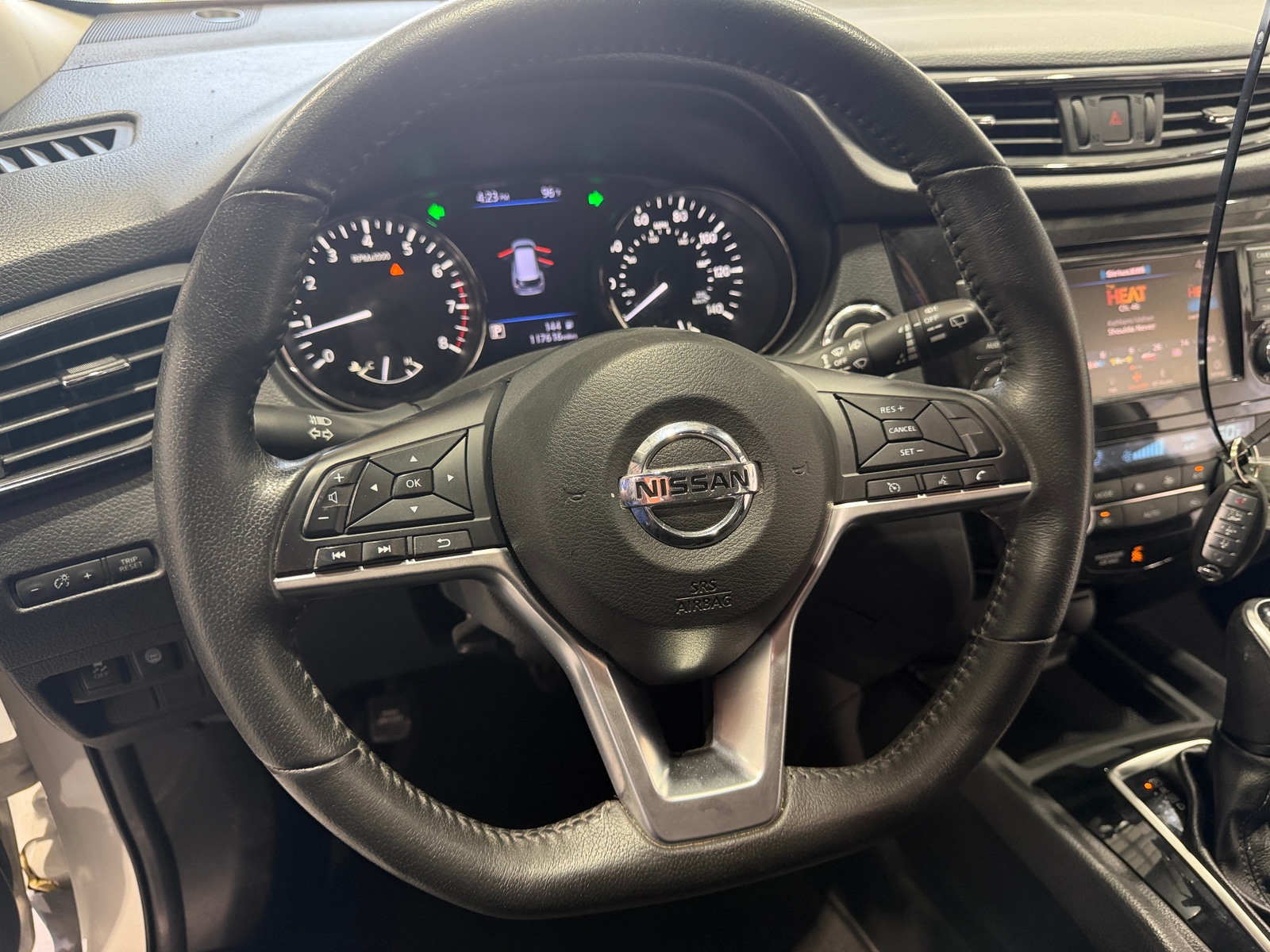 Thumbnail: 2020 Nissan Rogue - 5