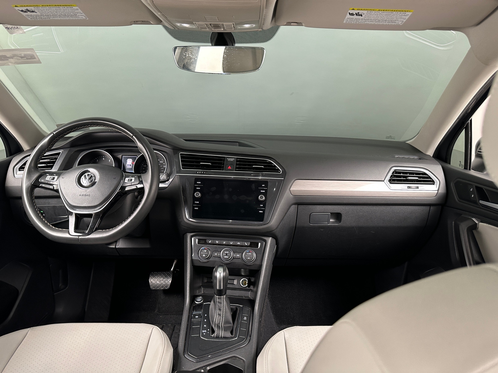 Thumbnail: 2021 Volkswagen Tiguan - 3