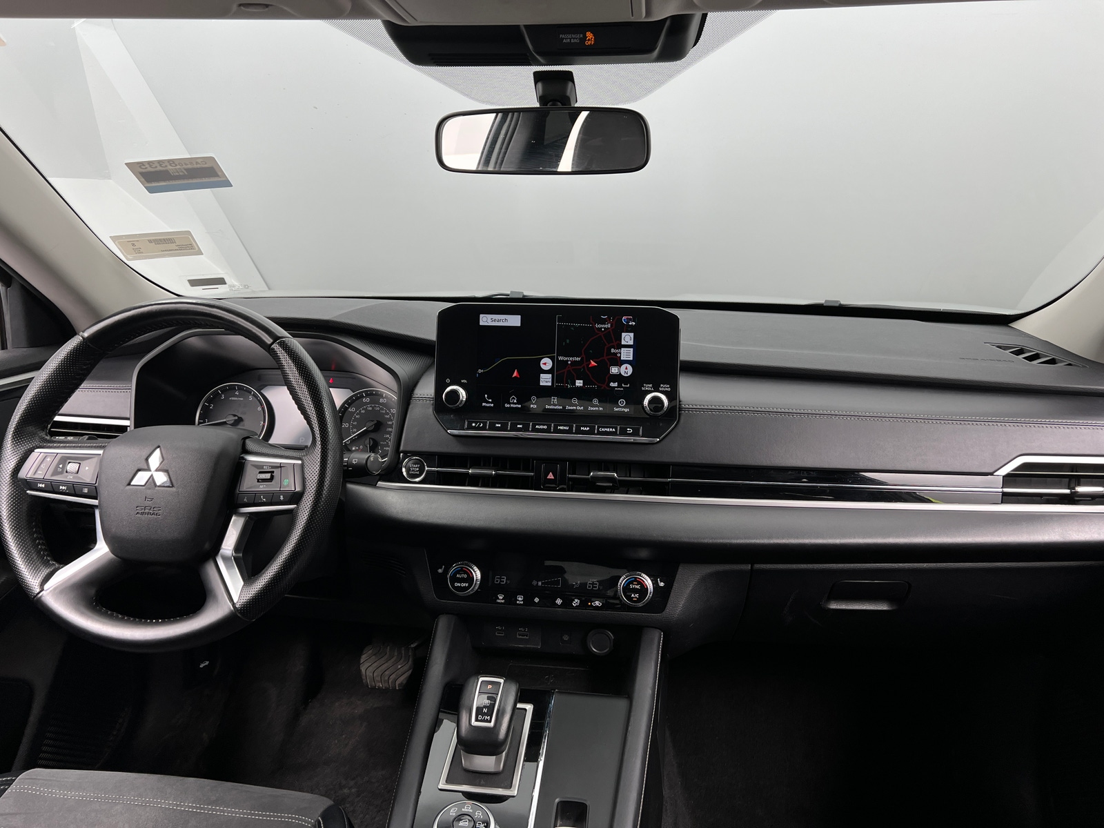 Thumbnail: 2024 Mitsubishi Outlander - 2