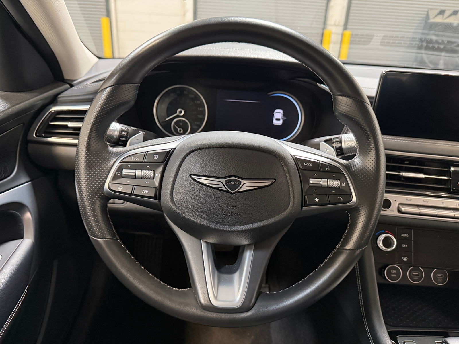 Thumbnail: 2025 Genesis G70 - 4