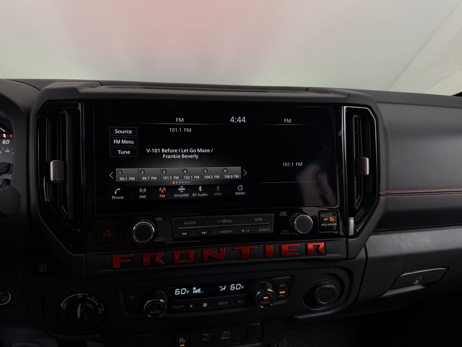 Thumbnail: 2025 Nissan Frontier - 4