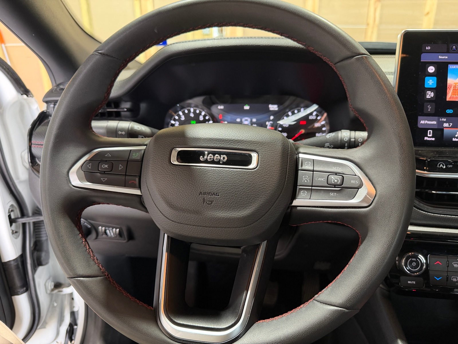 Thumbnail: 2025 Jeep Compass - 4