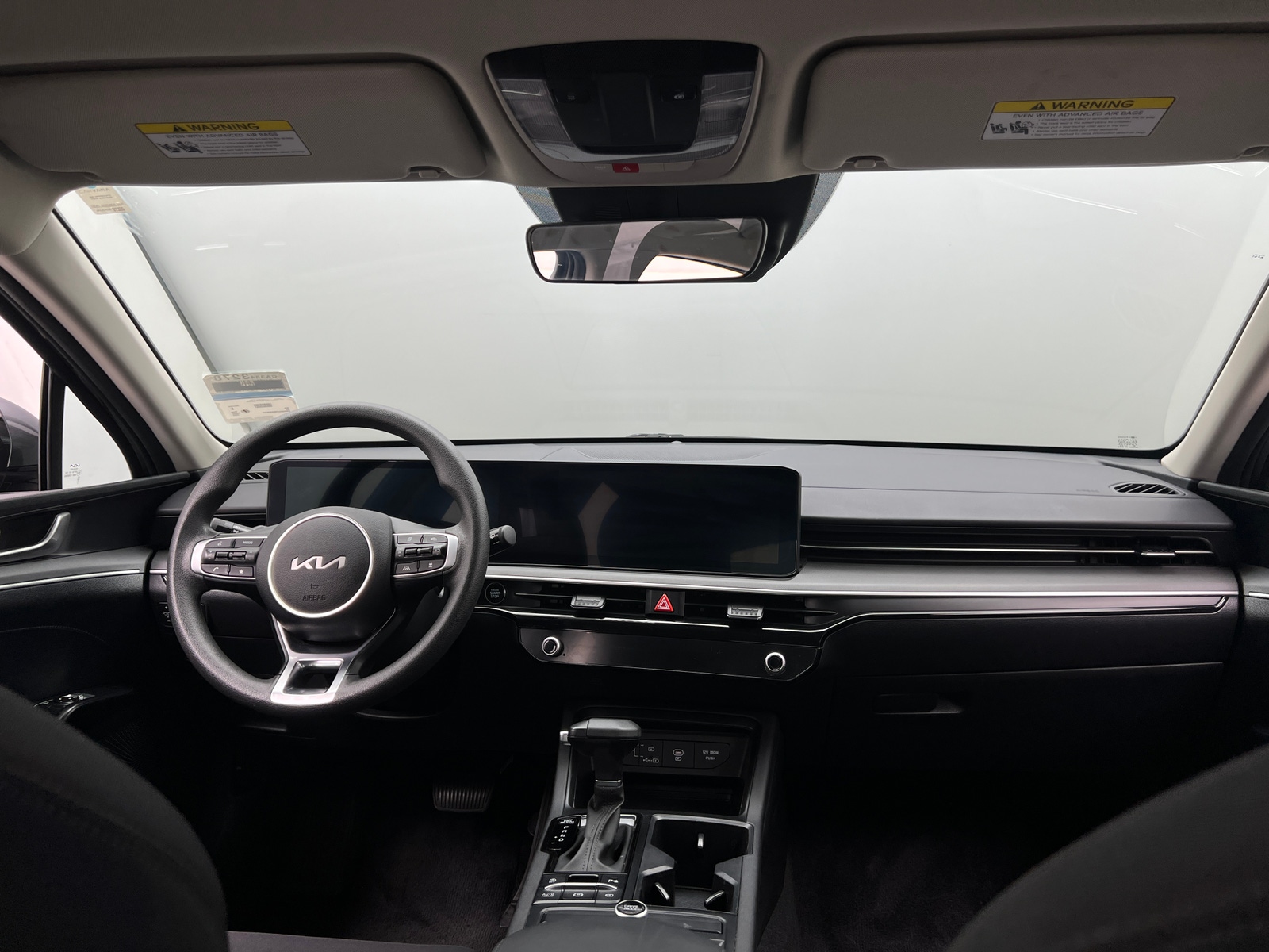 Thumbnail: 2025 Kia K5 - 3