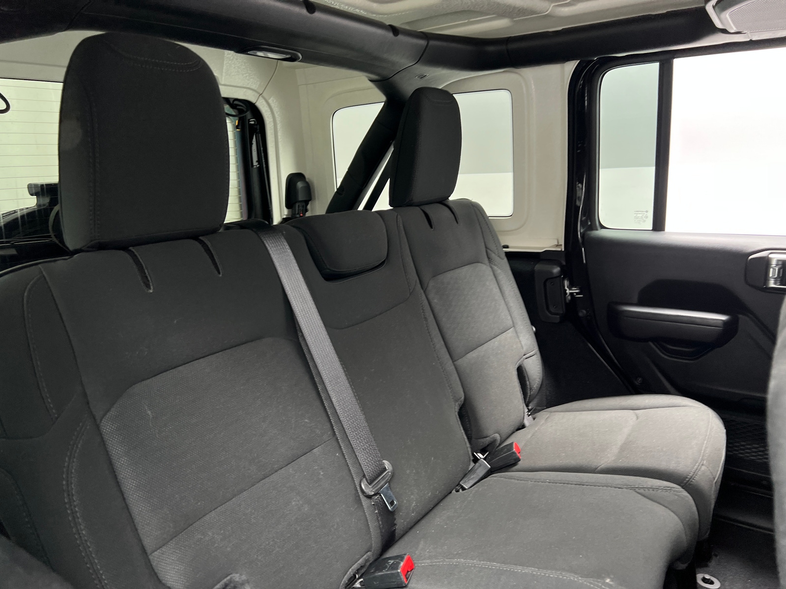 Thumbnail: 2020 Jeep Wrangler - 6