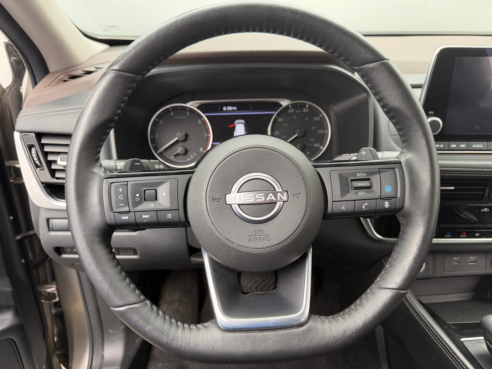 Thumbnail: 2022 Nissan Rogue - 4