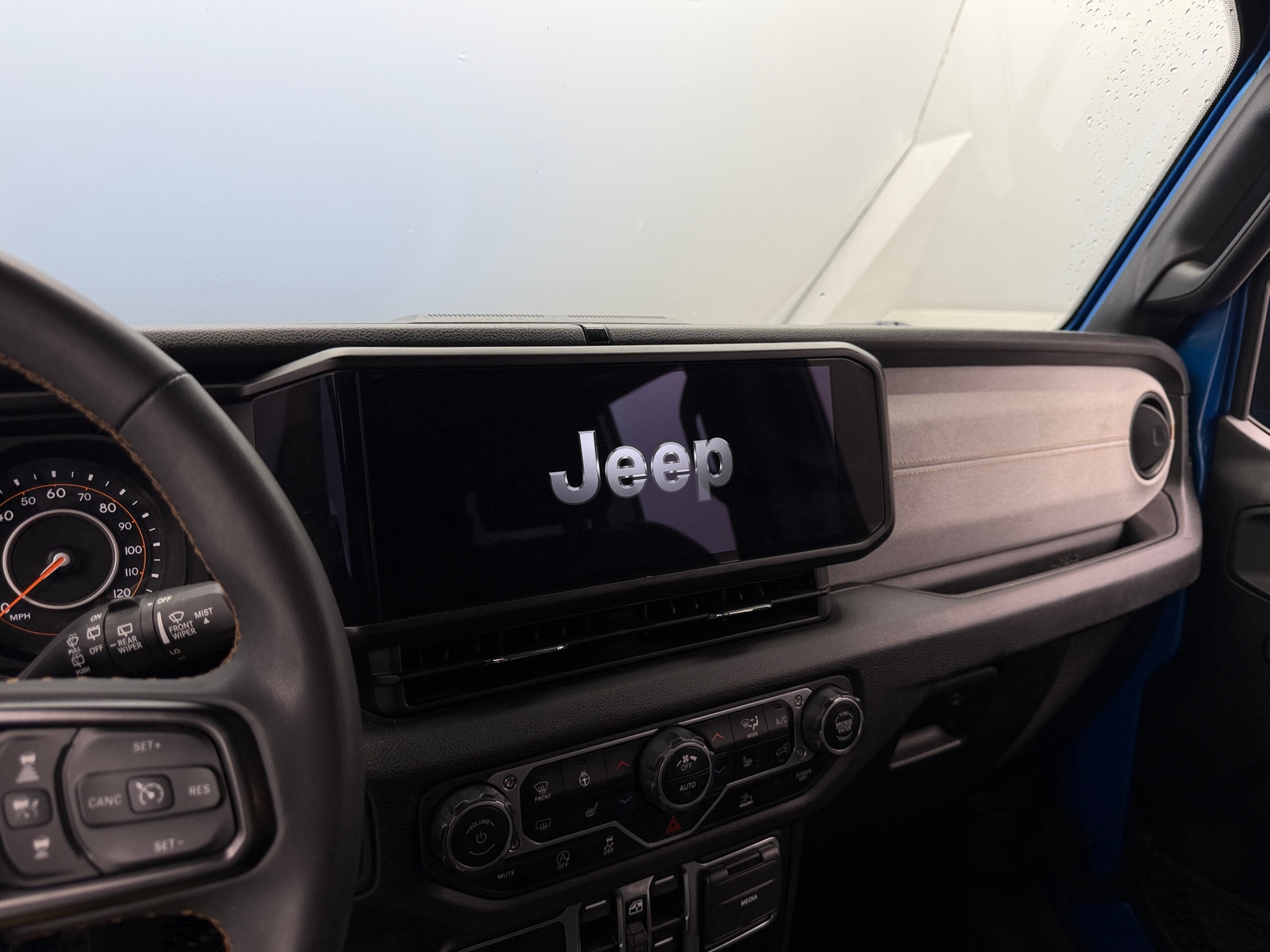 Thumbnail: 2024 Jeep Wrangler - 4