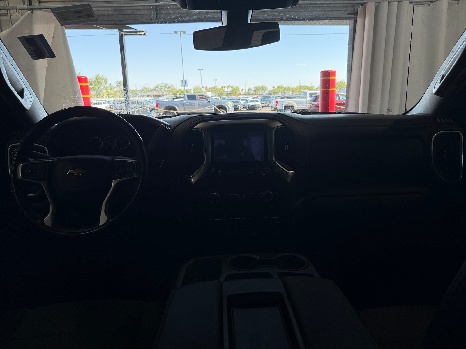 Thumbnail: 2020 Chevrolet Silverado 1500 - 3