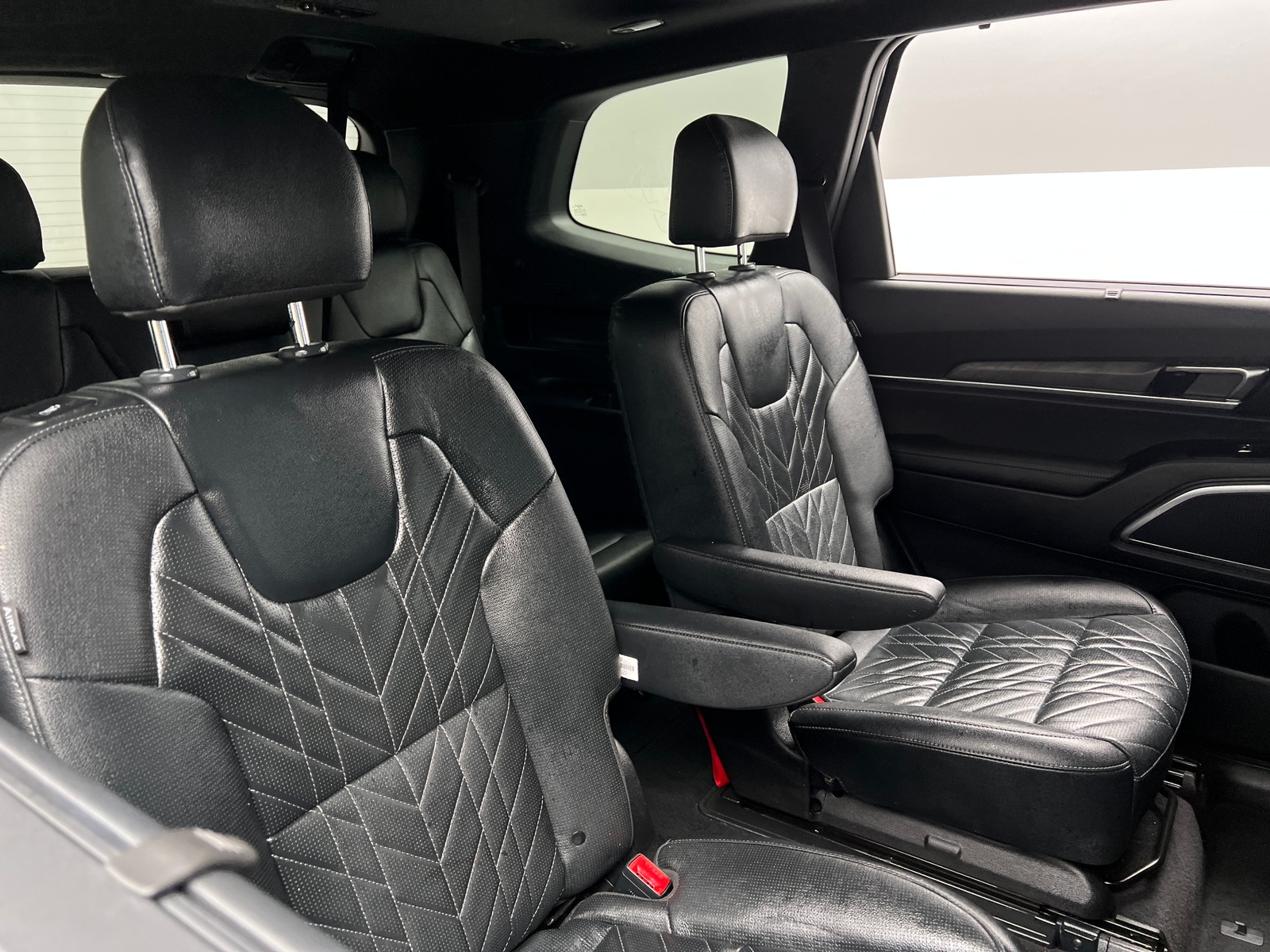 Thumbnail: 2023 Kia Telluride - 5
