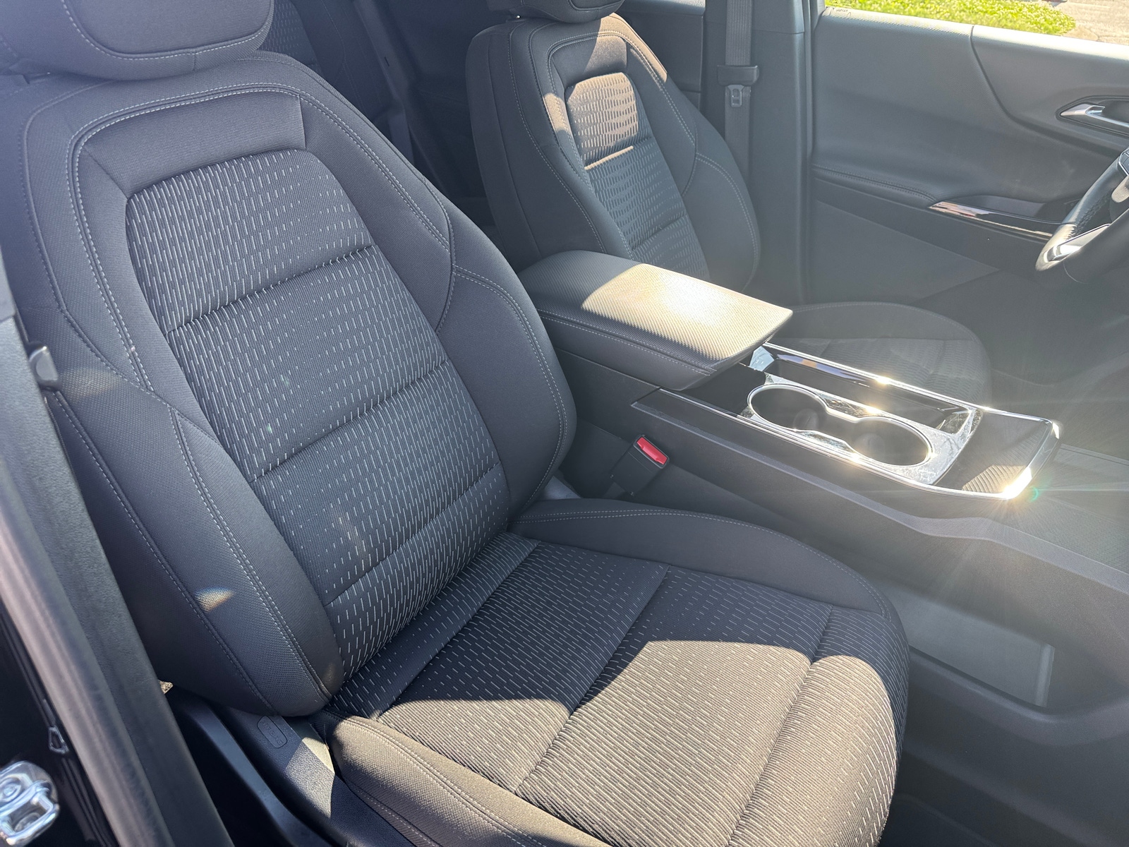 Thumbnail: 2025 Chevrolet Equinox - 2