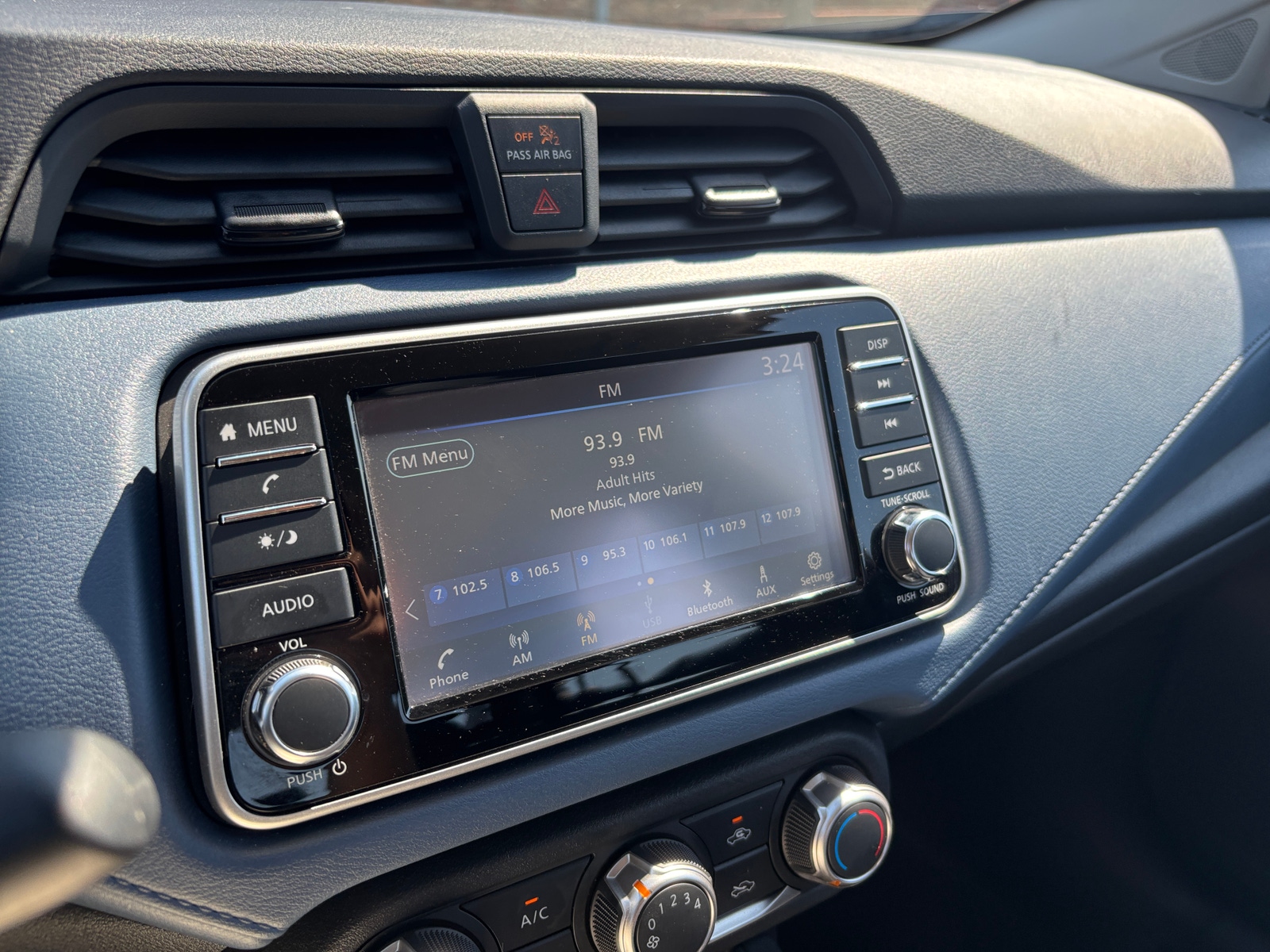 Thumbnail: 2025 Nissan Versa - 4